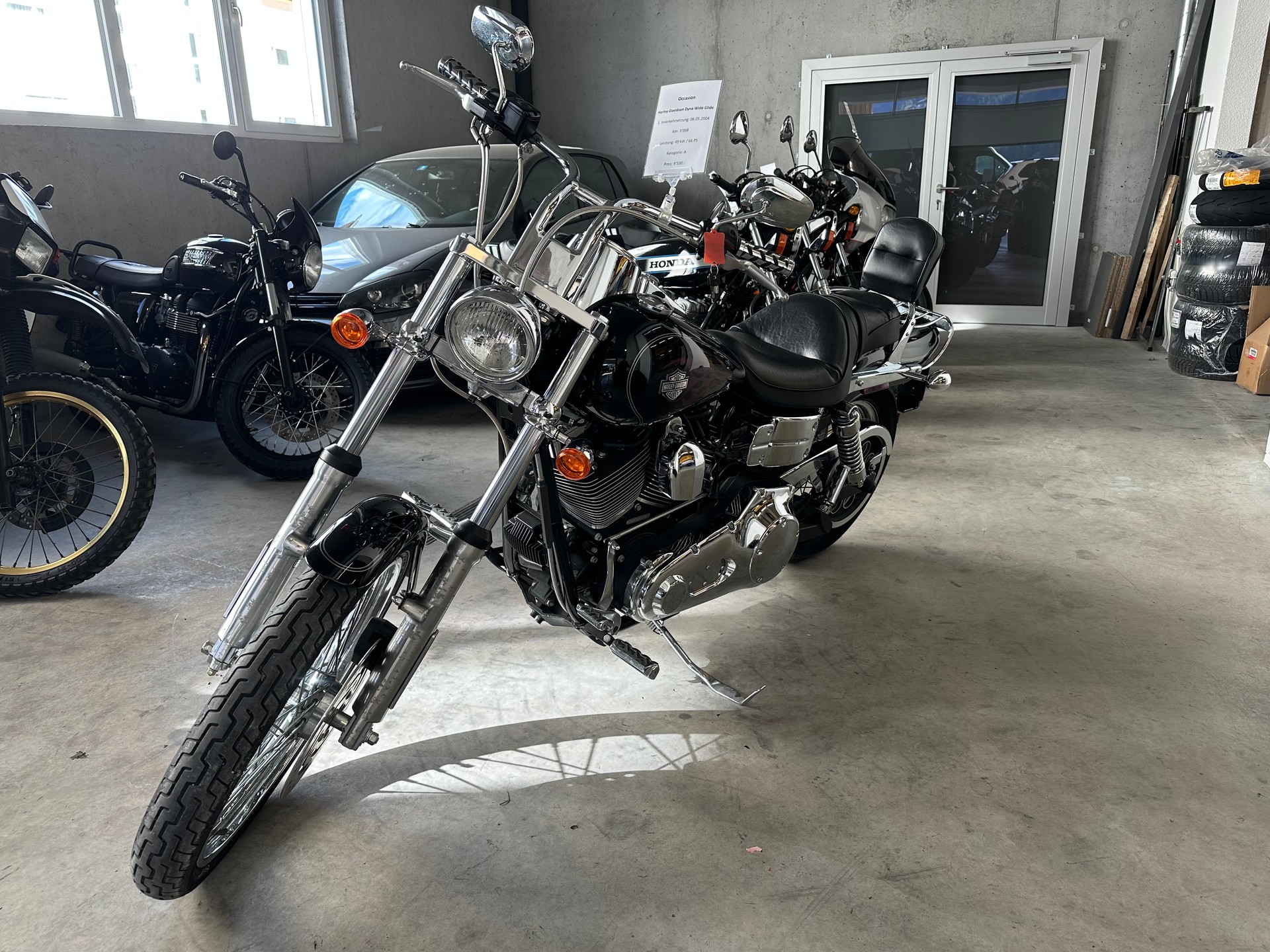 HARLEY-DAVIDSON FXDWGI Dyna Wide Glide-image-1
