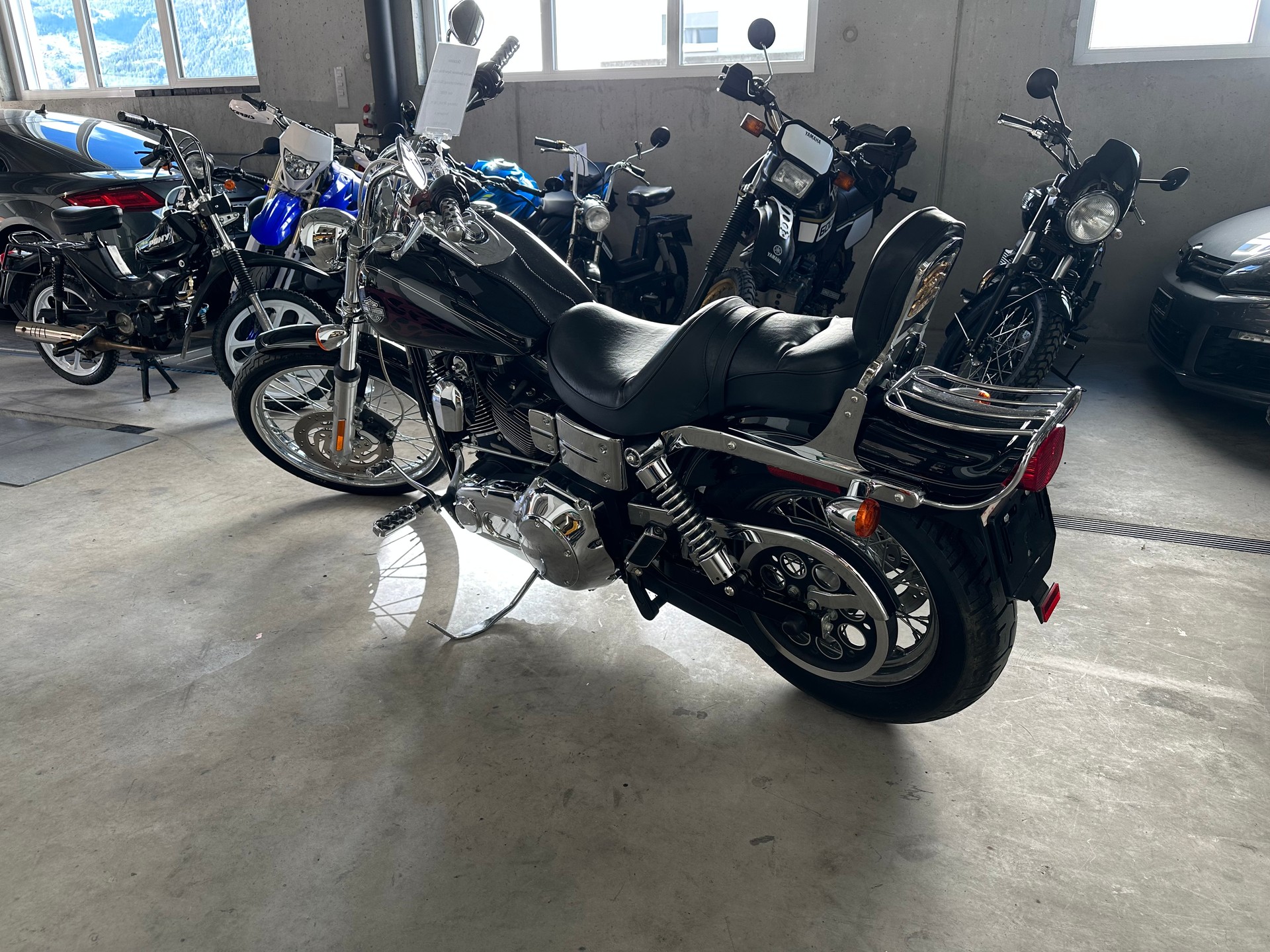 HARLEY-DAVIDSON FXDWGI Dyna Wide Glide-image-2
