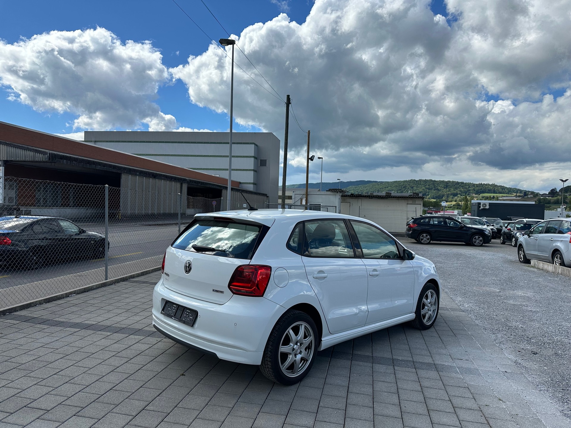 VW Polo 1.0 TSI BMT Trendline-image-3