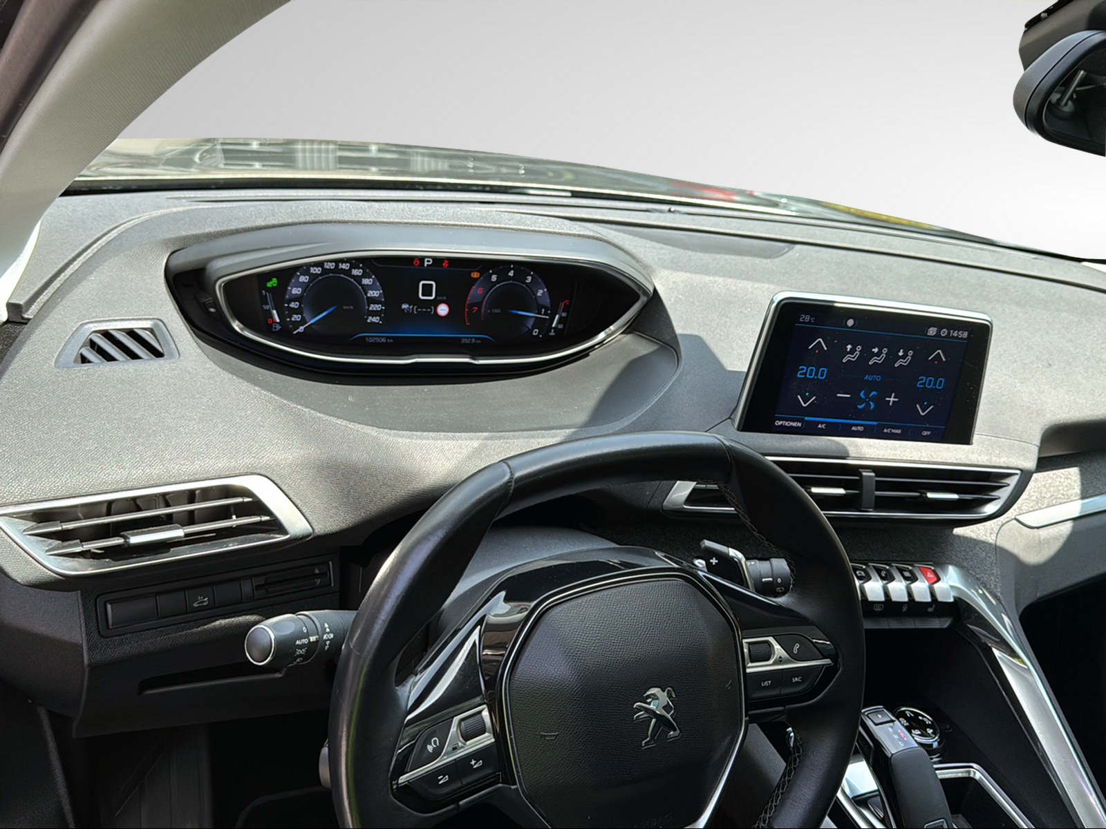 PEUGEOT 3008 1.6 THP GT Line EAT-image-16