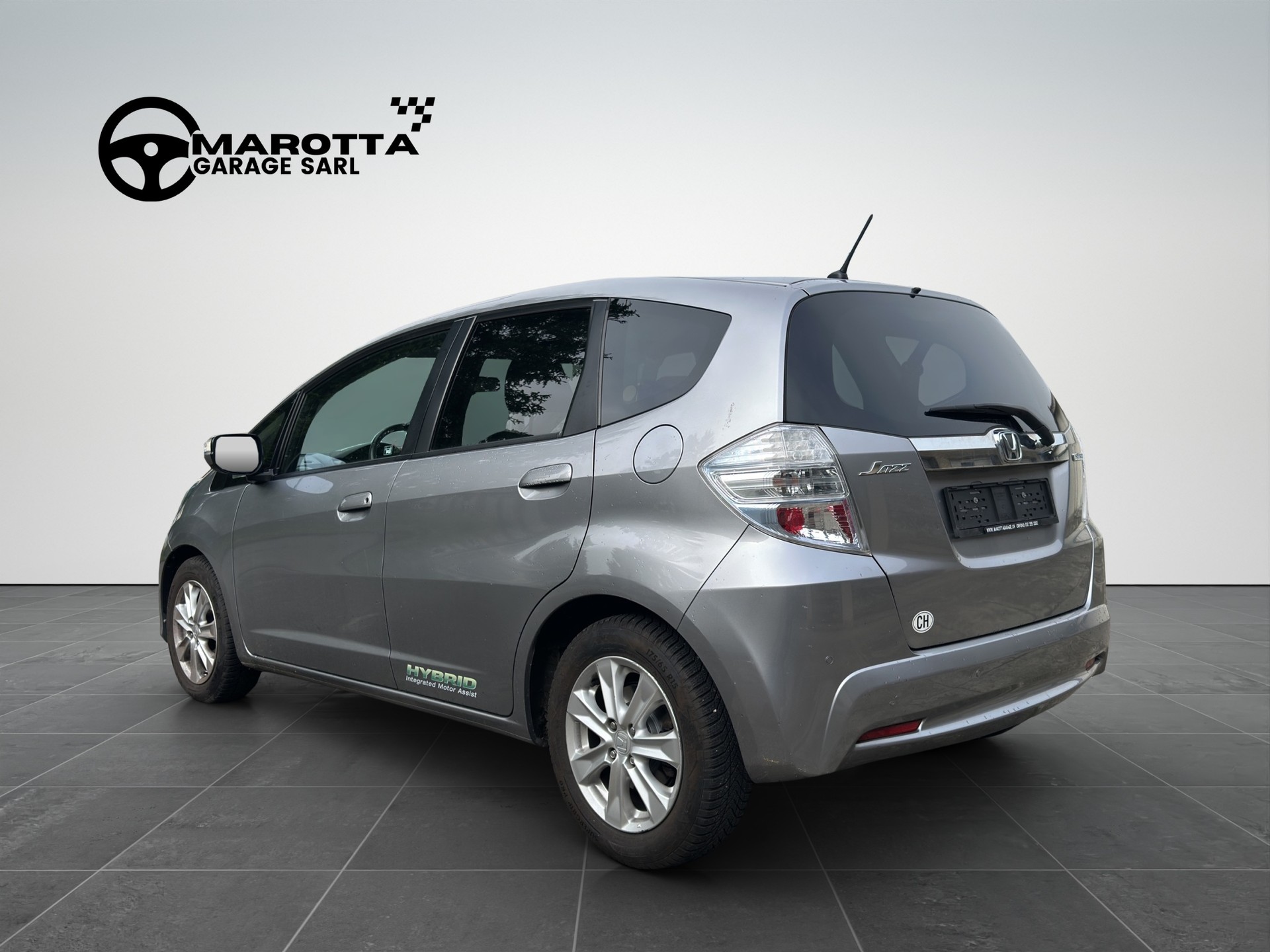 HONDA Jazz 1.3i Hybrid Exclusive CVT-image-3