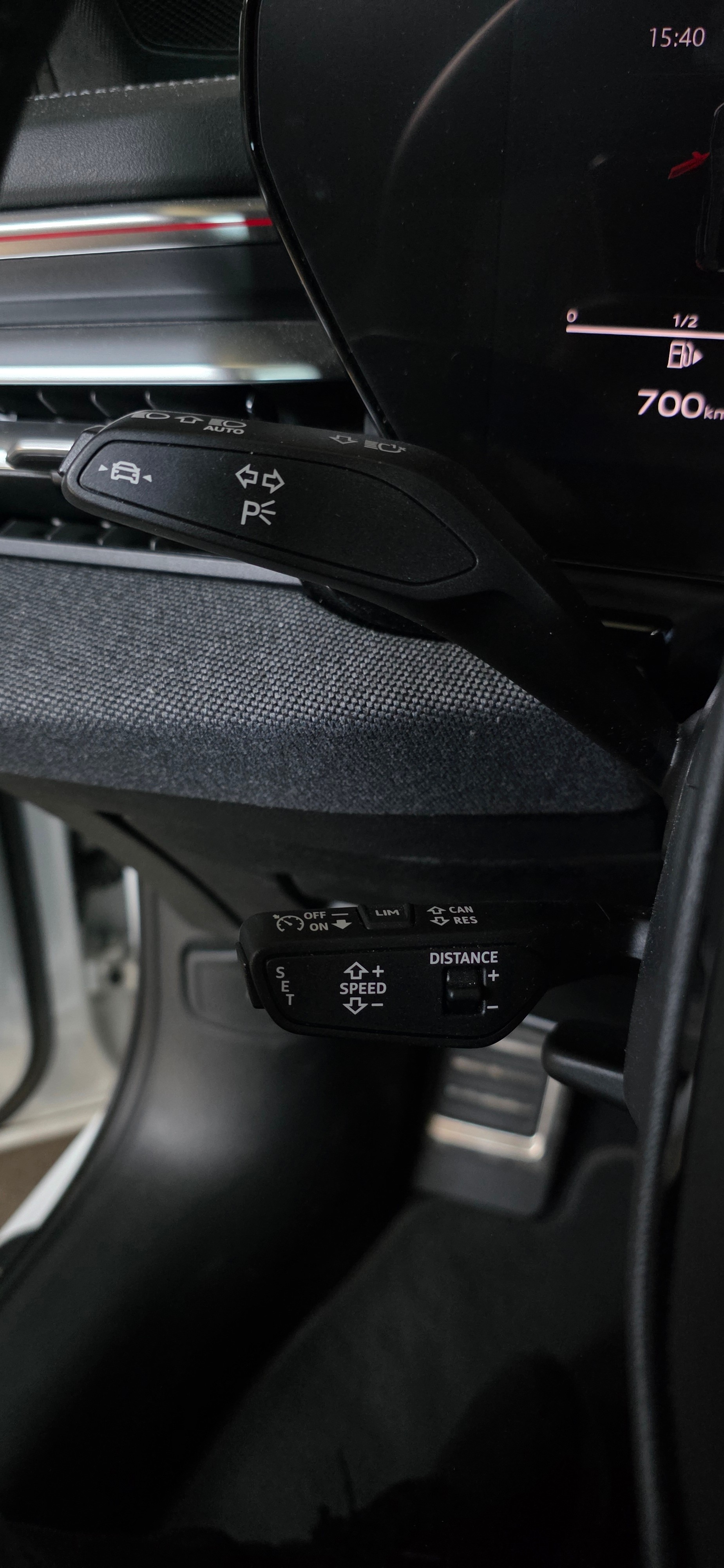 AUDI A5 Avant TFSI S tronic S-LINE *Abstandsregler*LaneAssist*Sitzheizung*Ambientebeleuchtung*CarPlay/AndroidAuto*-image-15