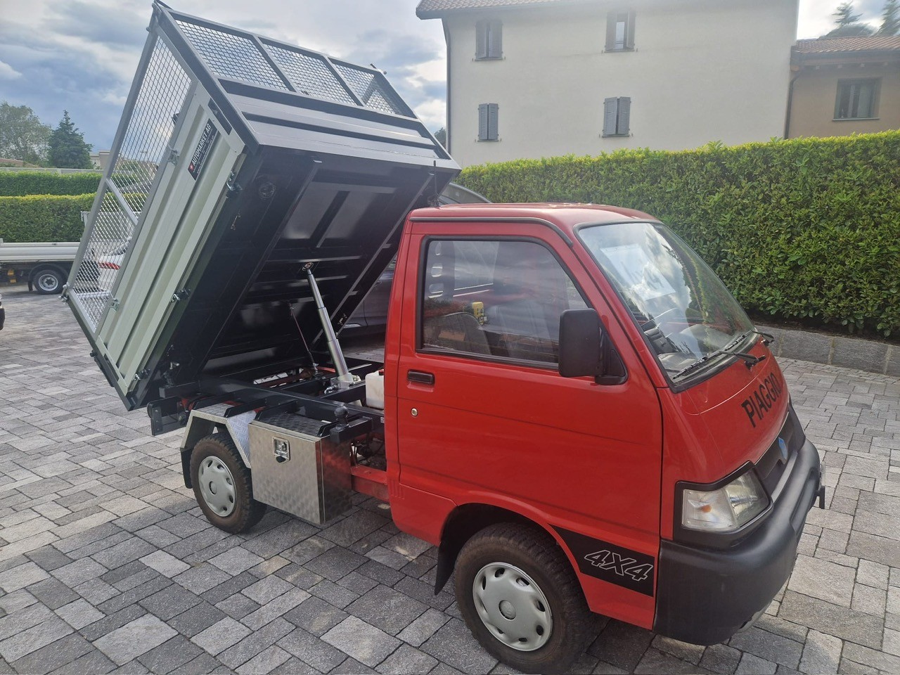 PIAGGIO Porter 1.3-16 4x4 - EX. Veicolo Esercito CH con SOLO KM. 3000 - PARI AL NUVO!! - Ponte Ribaltabile 3 Lati "NUOVO"-image-3