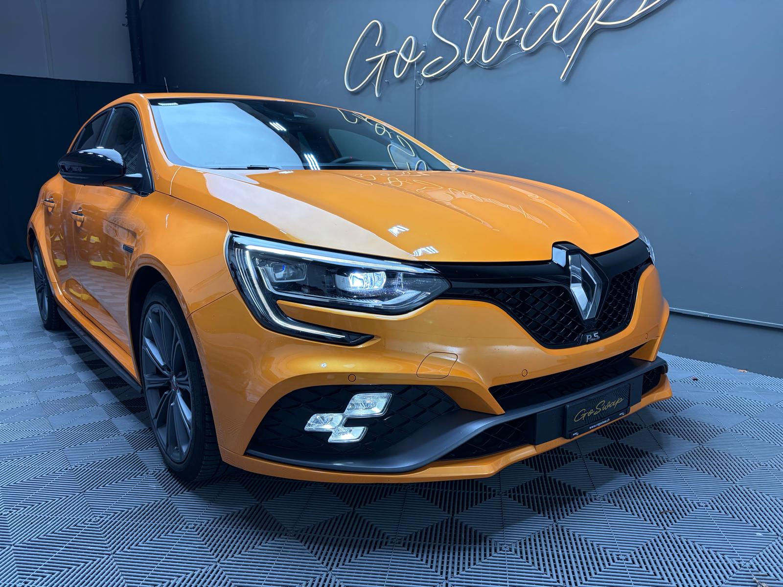 RENAULT Mégane Trophy 300-showroom-element-1