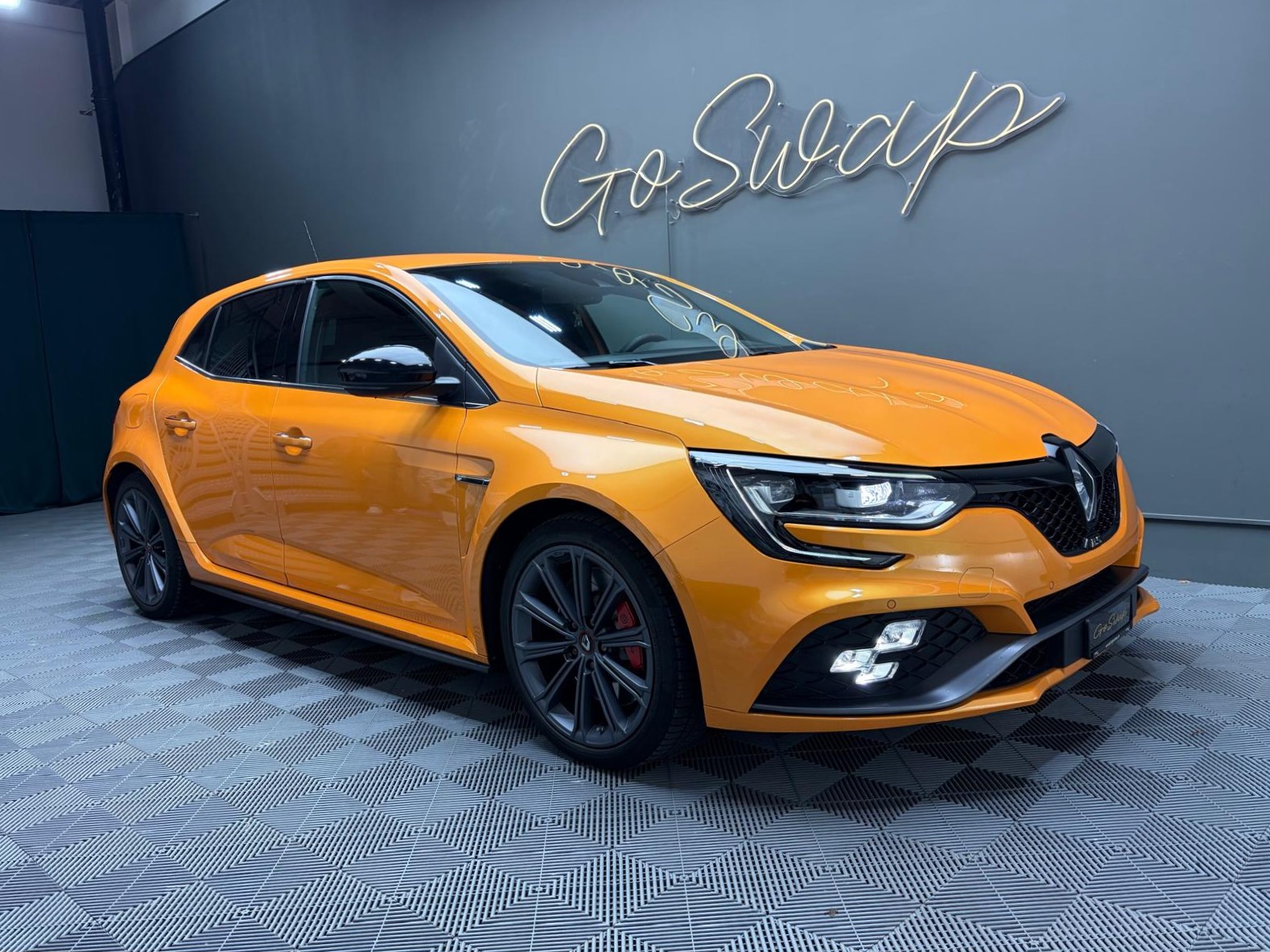 RENAULT Mégane Trophy 300
