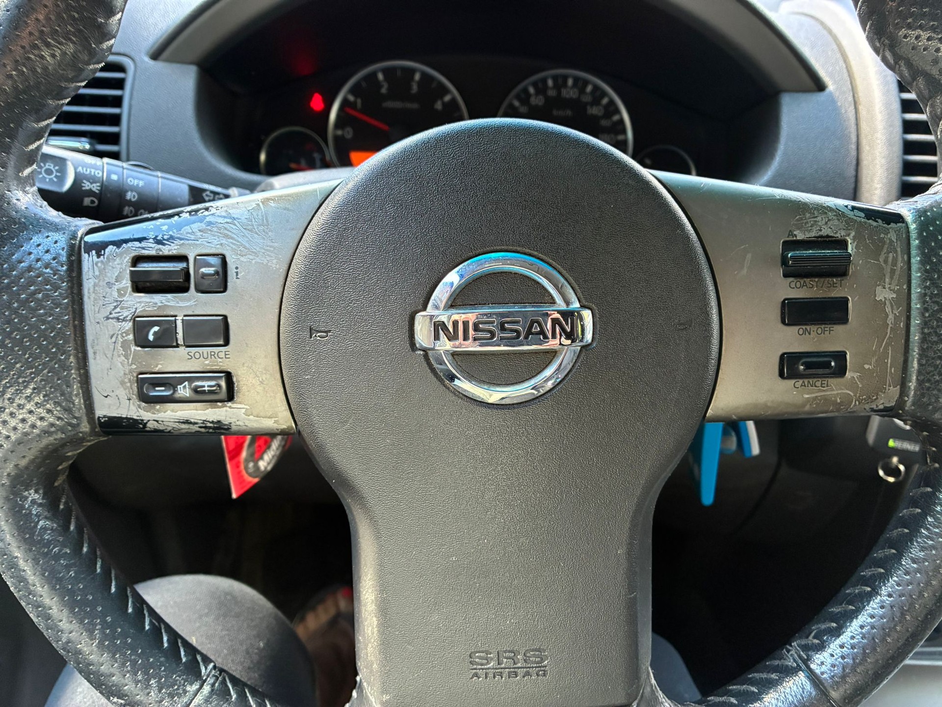 NISSAN Pathfinder 2.5 dCi LE-image-9