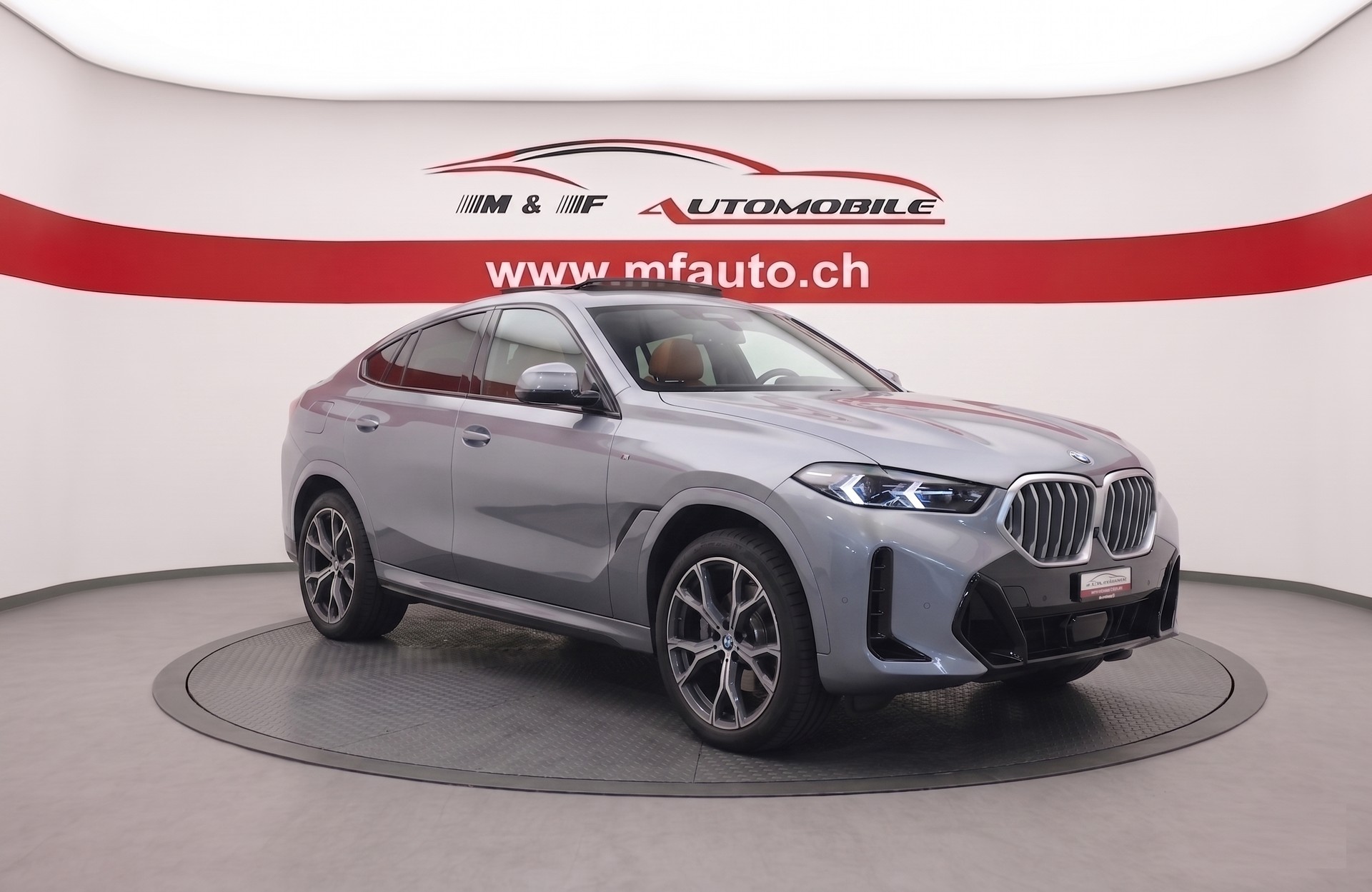 BMW X6 40i xDrive M-SPORT CH FAHRZEUG AUS 1. HAND-showroom-element-2