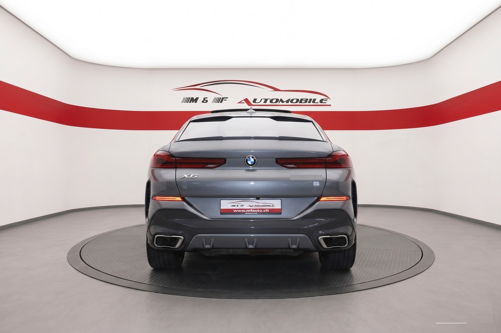 BMW X6 40i xDrive M-SPORT CH FAHRZEUG AUS 1. HAND-image-4