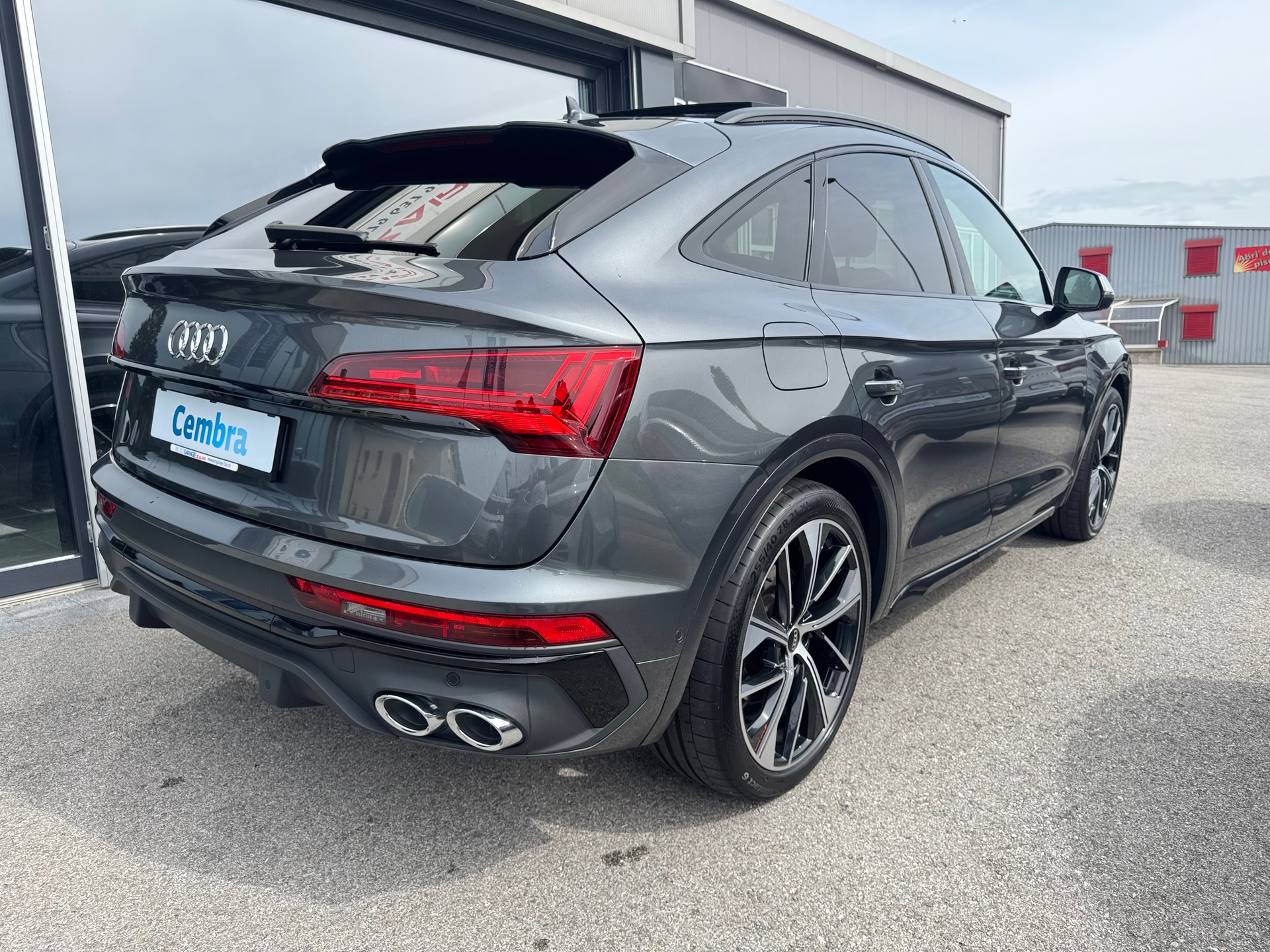 AUDI SQ5 Sportback TDI quattro tiptronic-image-8