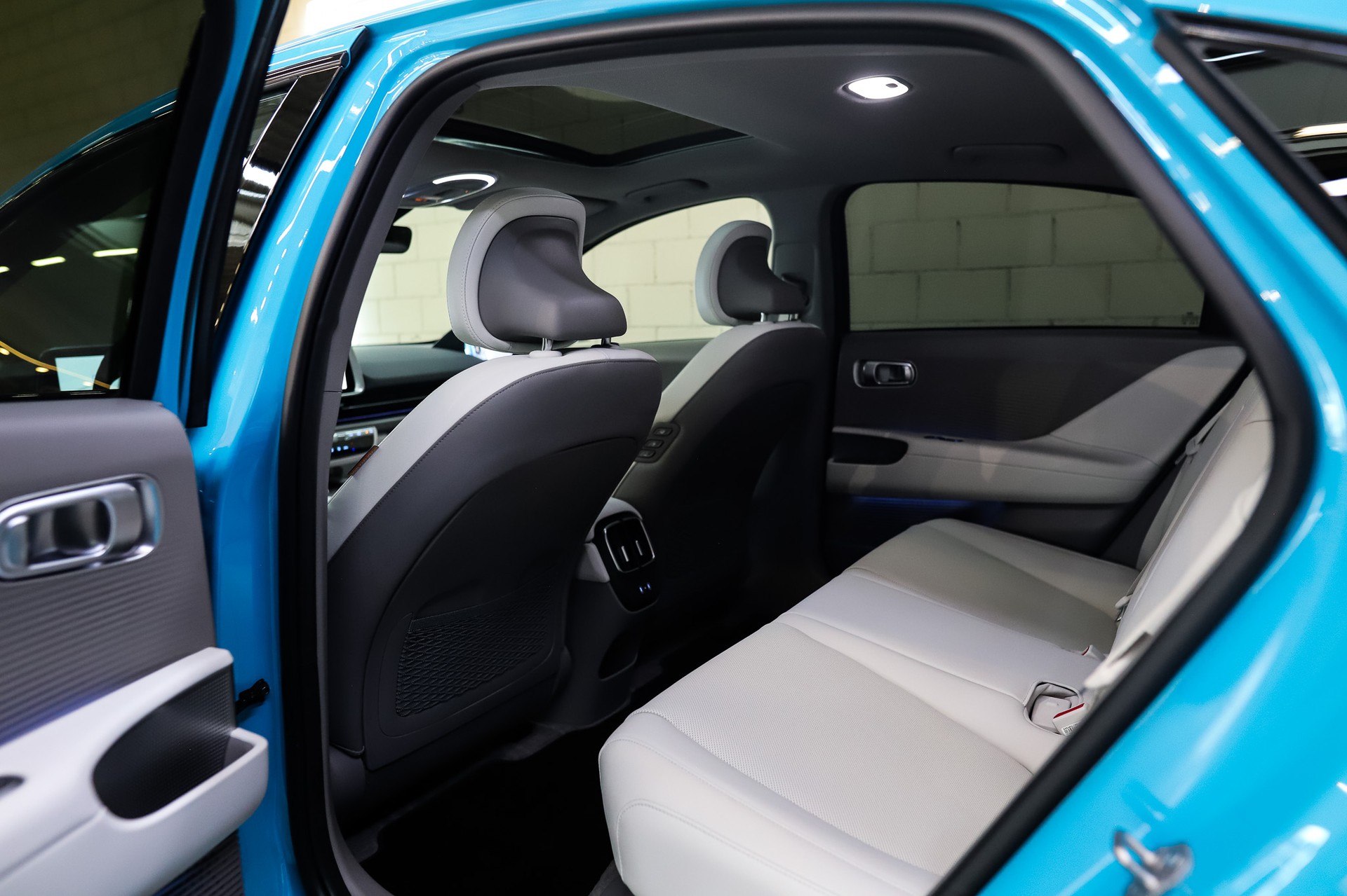 HYUNDAI Ioniq 6 77kWh Vertex 4WD-image-16