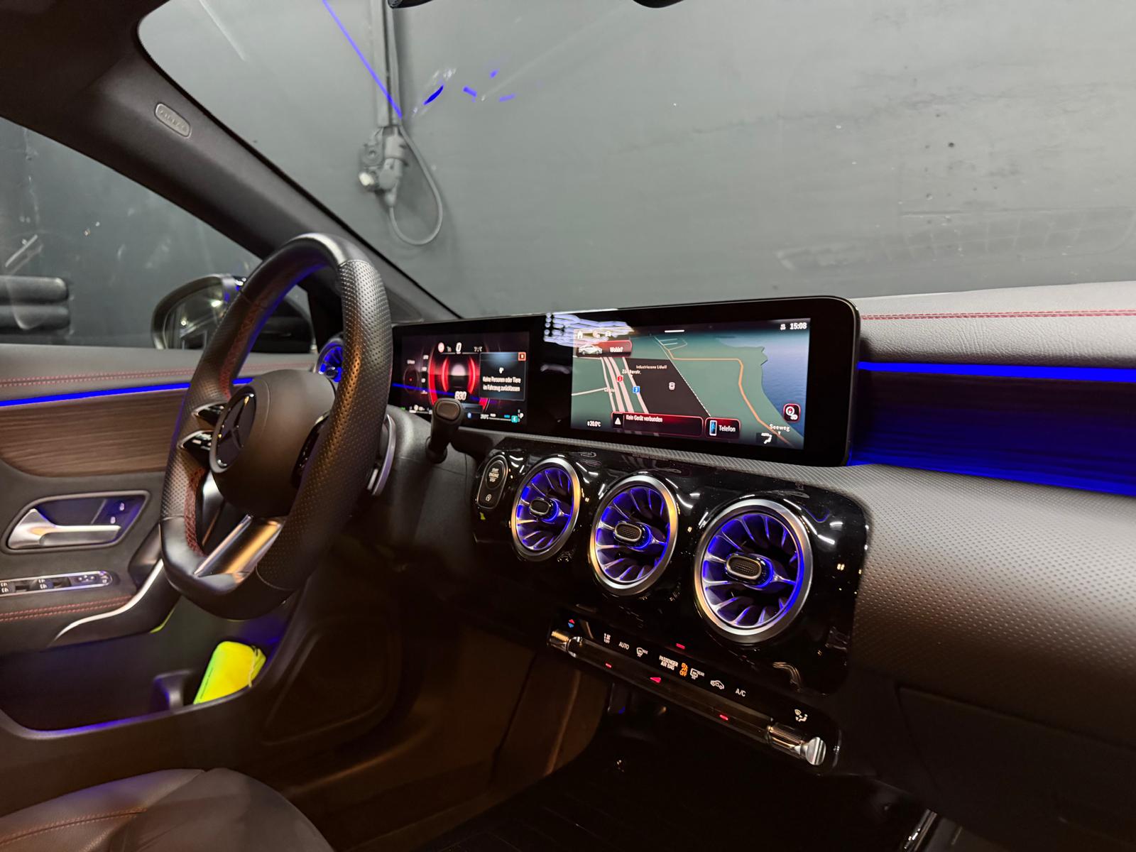MERCEDES-BENZ CLA 200 AMG (CLA45 AMG Optik) 8G-DCT Limited All Black Performance-image-9