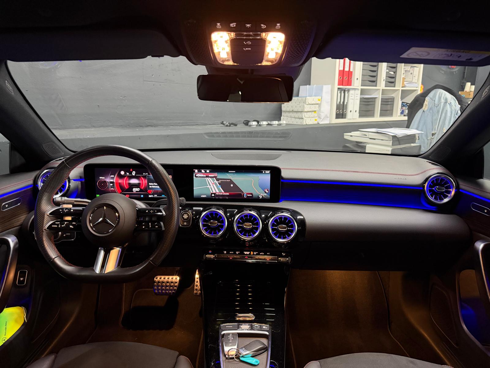 MERCEDES-BENZ CLA 200 AMG (CLA45 AMG Optik) 8G-DCT Limited All Black Performance-image-12