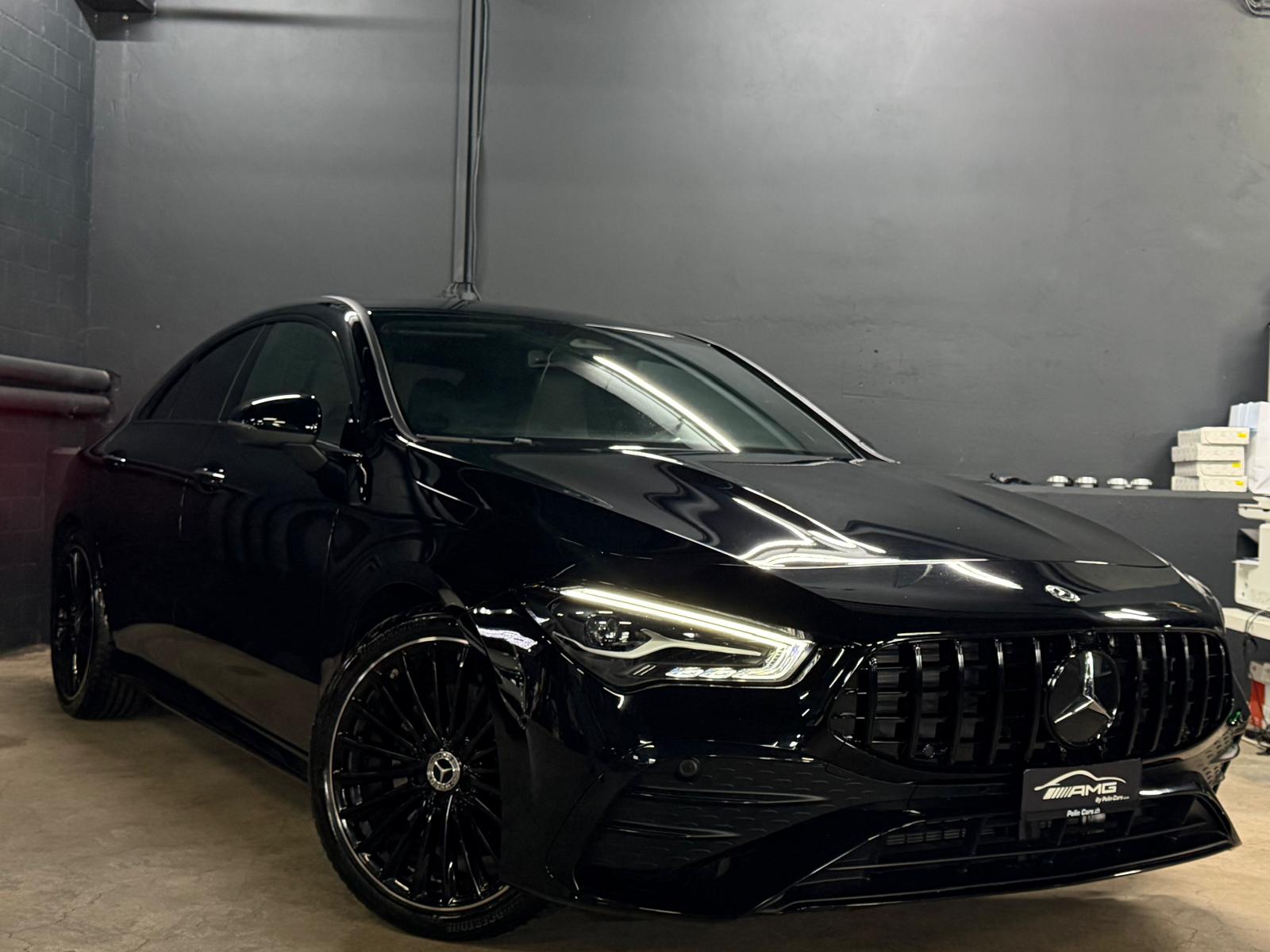 MERCEDES-BENZ CLA 200 AMG (CLA45 AMG Optik) 8G-DCT Limited All Black Performance