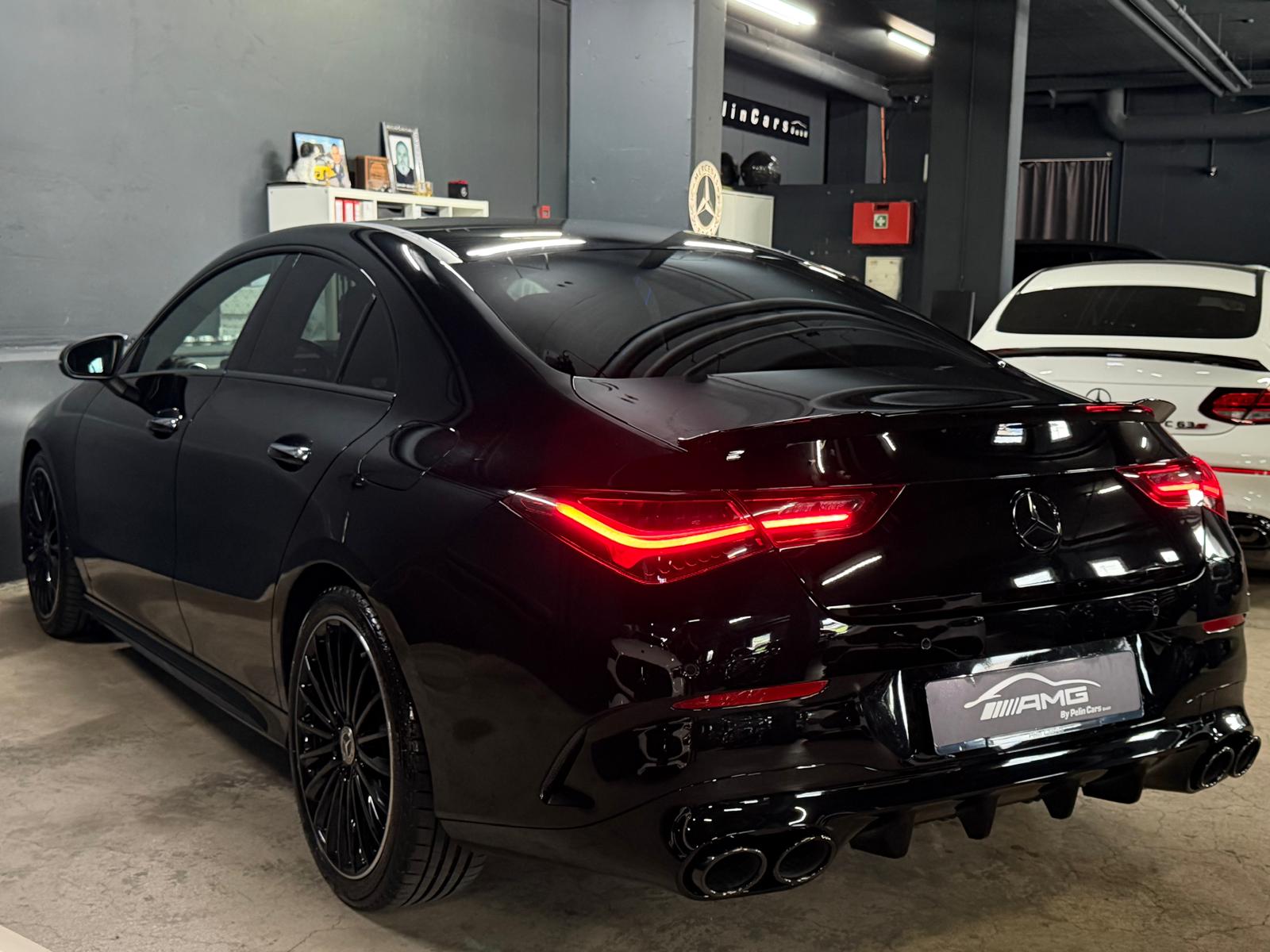 MERCEDES-BENZ CLA 200 AMG (CLA45 AMG Optik) 8G-DCT Limited All Black Performance-image-8