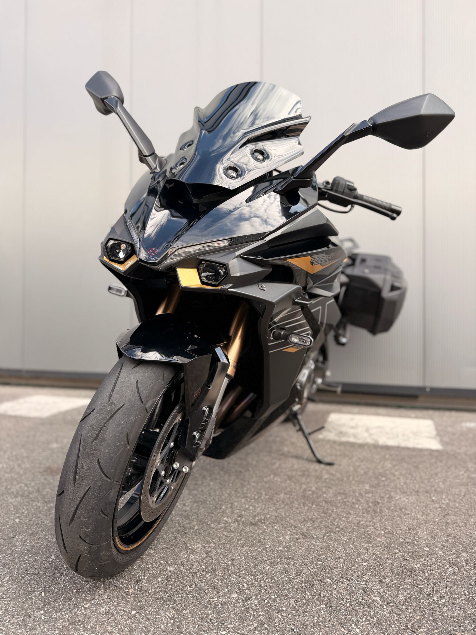 SUZUKI GSX-S1000GT-image-4