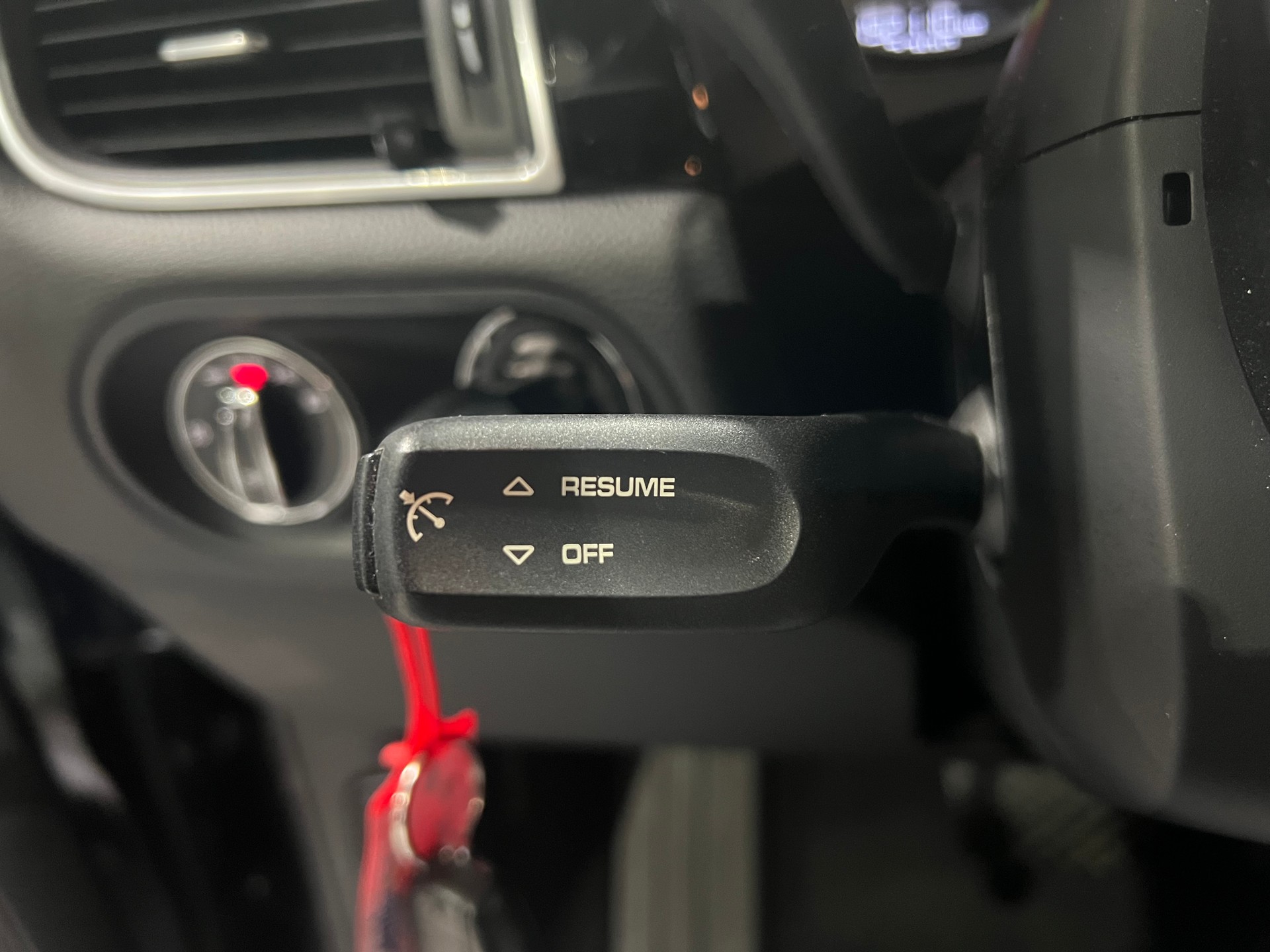 PORSCHE Macan S PDK**Rückfahrtkam,Frisch ab MFK&Service**-image-9