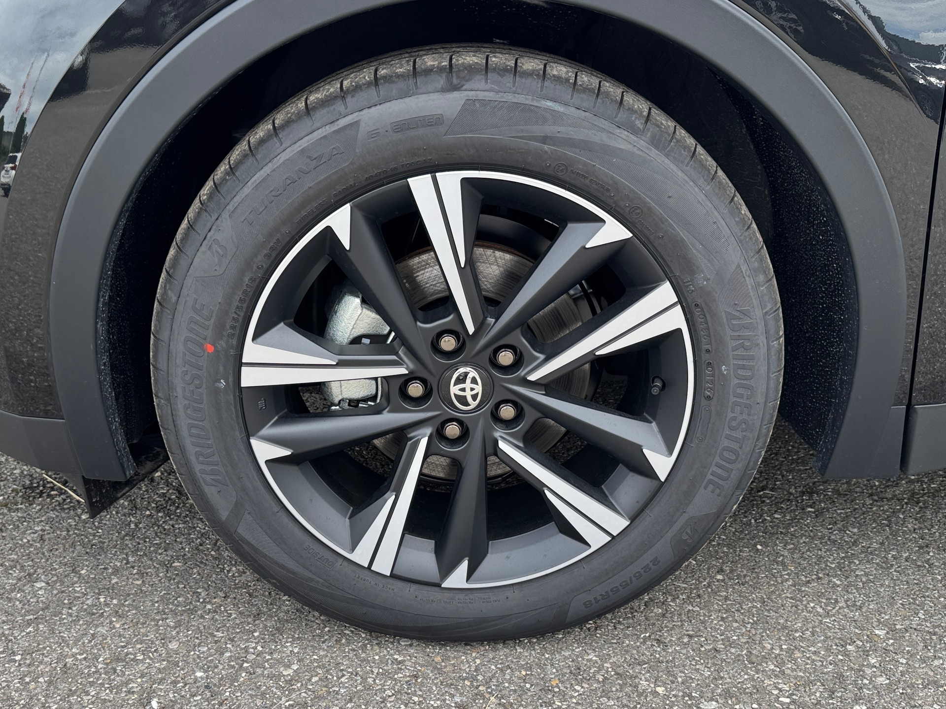TOYOTA C-HR 1.8 HSD CVT Swiss Edition-image-4