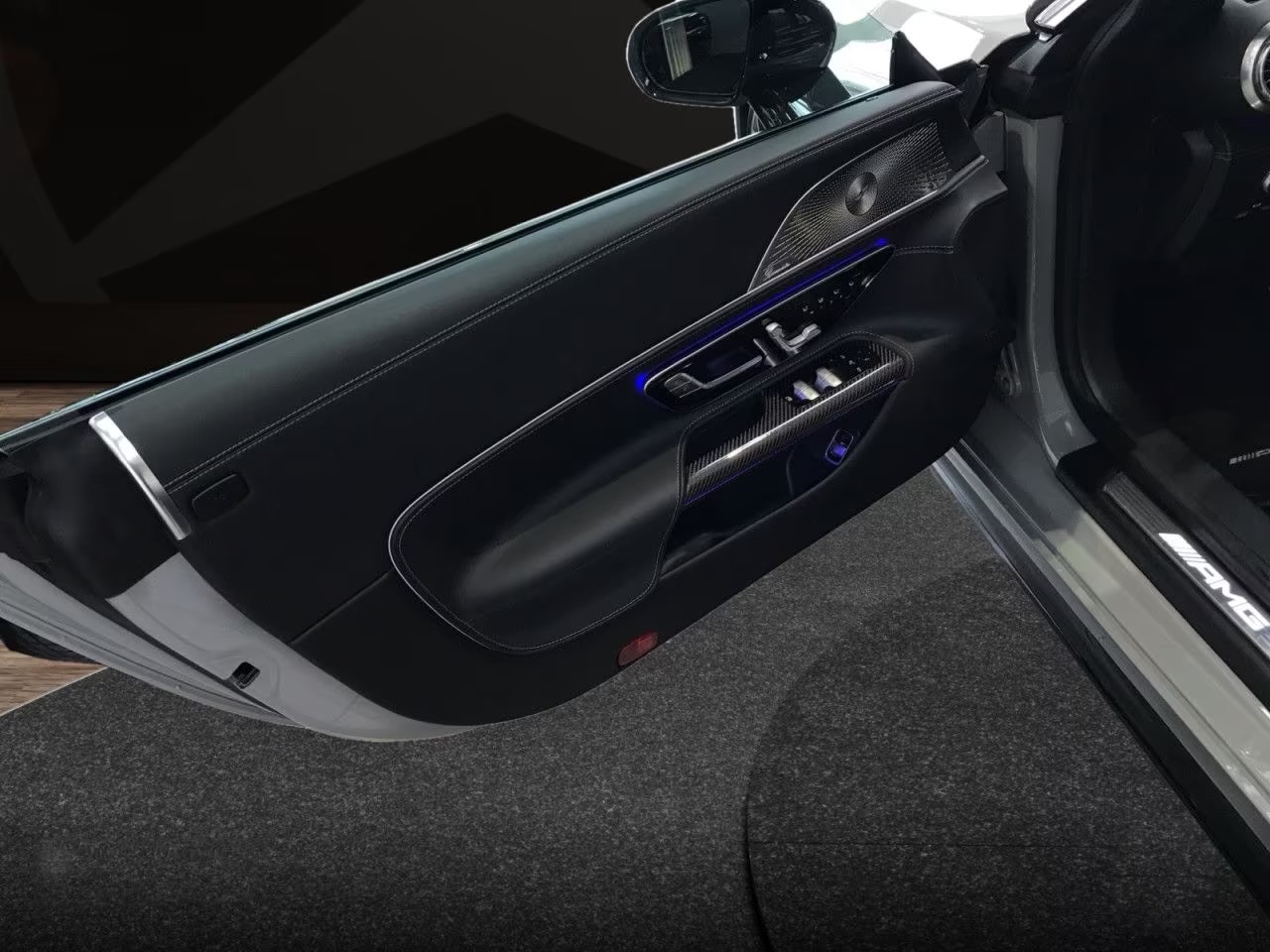 MERCEDES-BENZ AMG SL 63 4M Executive Edition Speedshift MCT-image-13