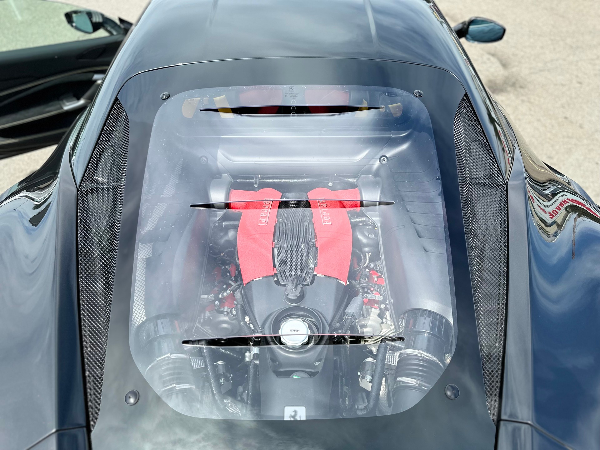 FERRARI F8 Tributo ° Nero Daytona Black + Giallo Modena °-image-17