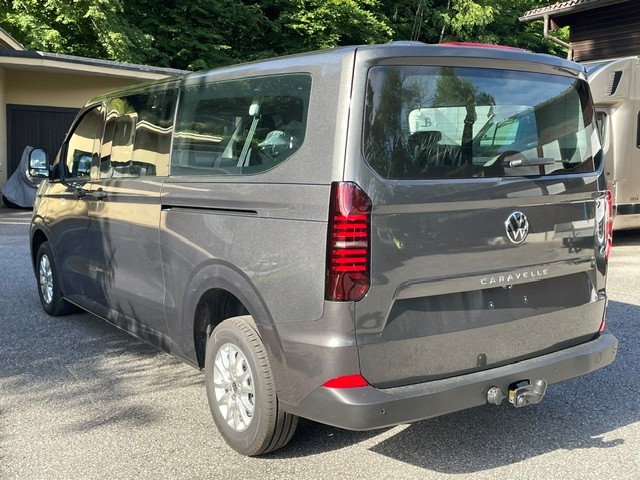 VW Caravelle 2.0 TDI LWB Aut 8-showroom-element-1