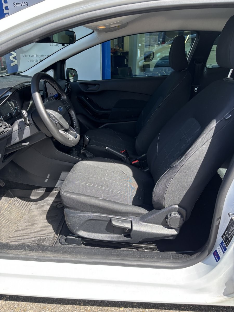 FORD Fiesta 1.0 EcoB 100 Cool & Connect-showroom-element-2