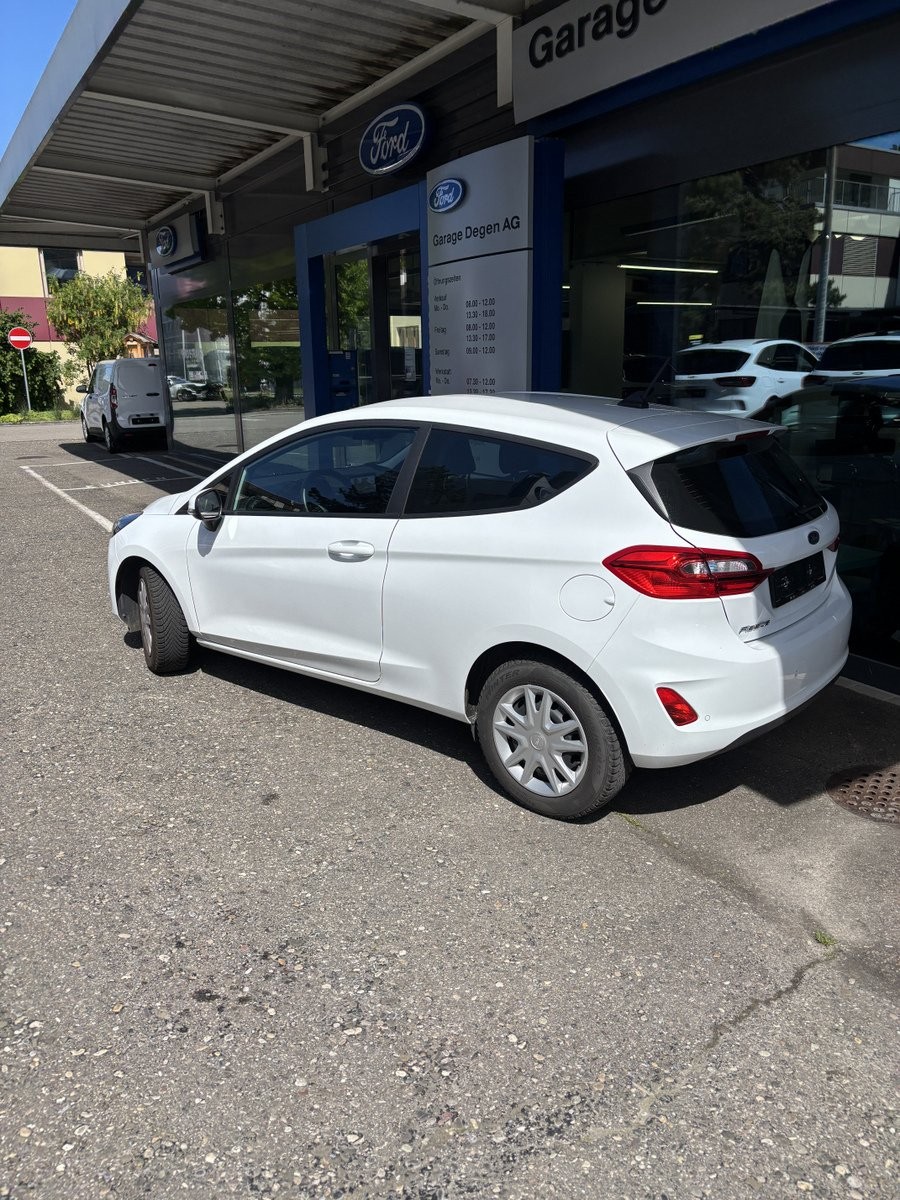 FORD Fiesta 1.0 EcoB 100 Cool & Connect-showroom-element-1