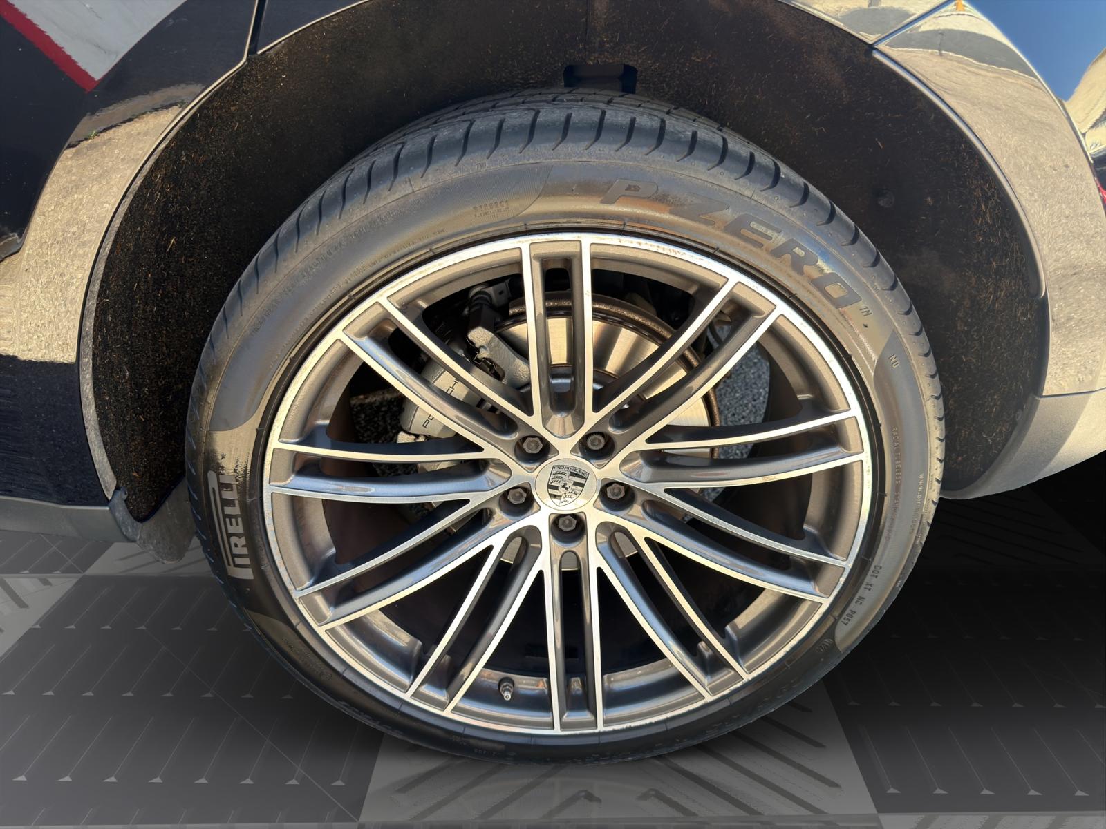 PORSCHE Macan S PDK-image-19