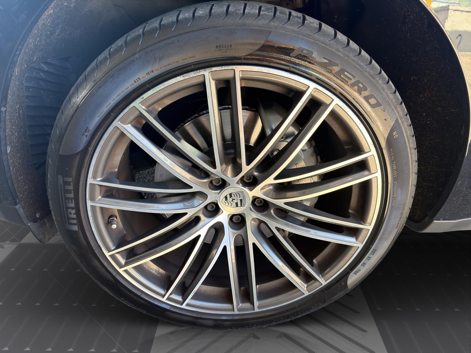 PORSCHE Macan S PDK-image-16