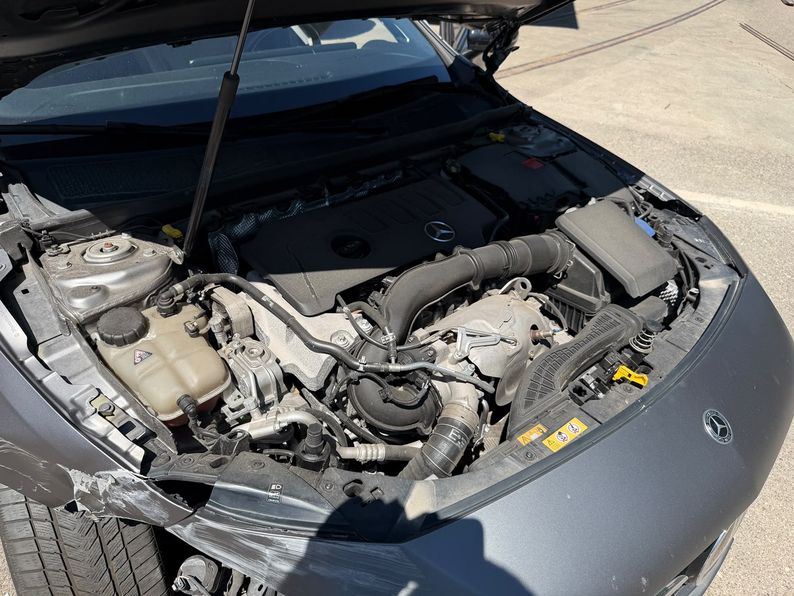 MERCEDES-BENZ A 250 AMG Line 7G-DCT-image-6
