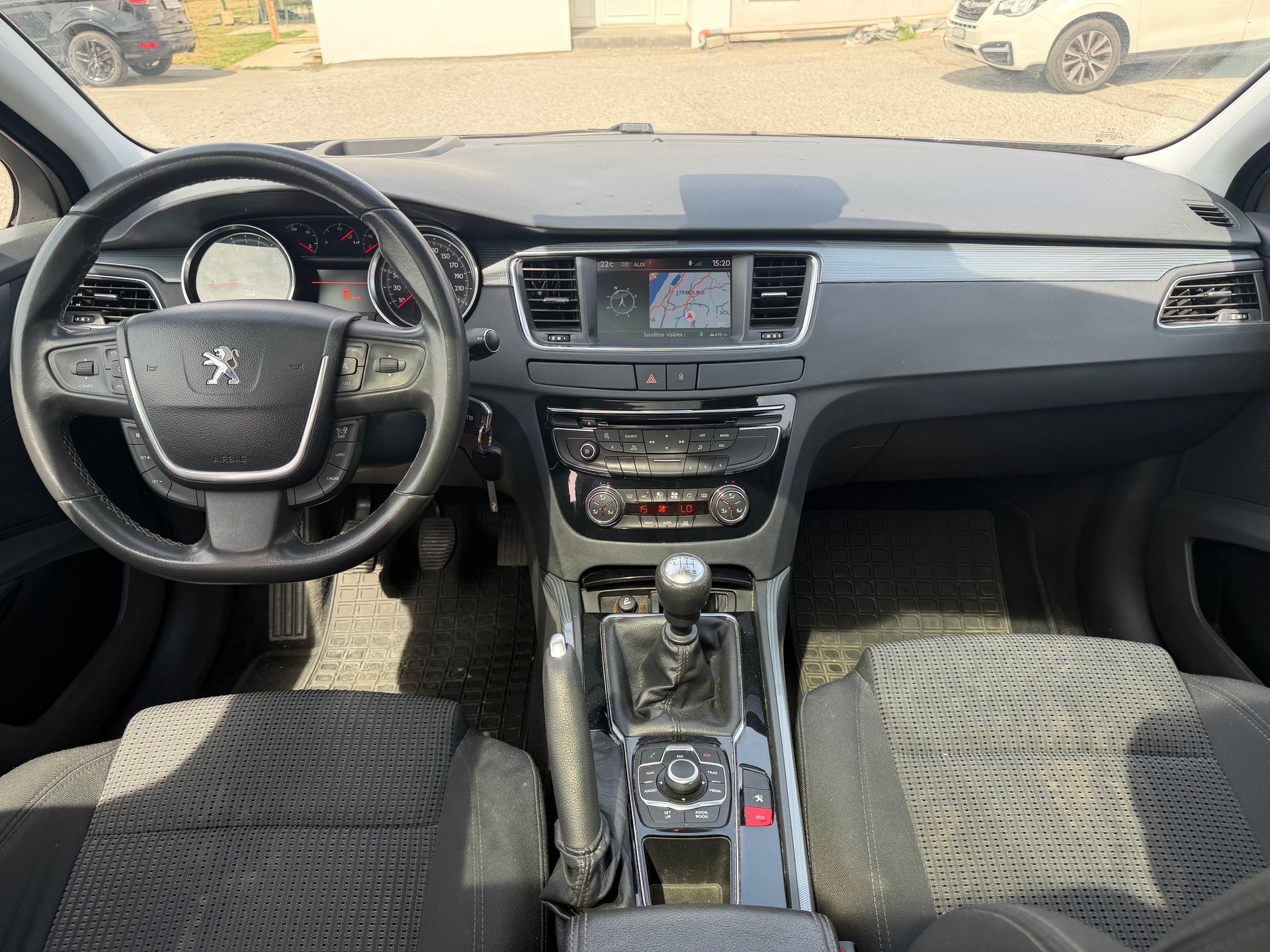 PEUGEOT 508 SW 1.6 16V T Business-image-7