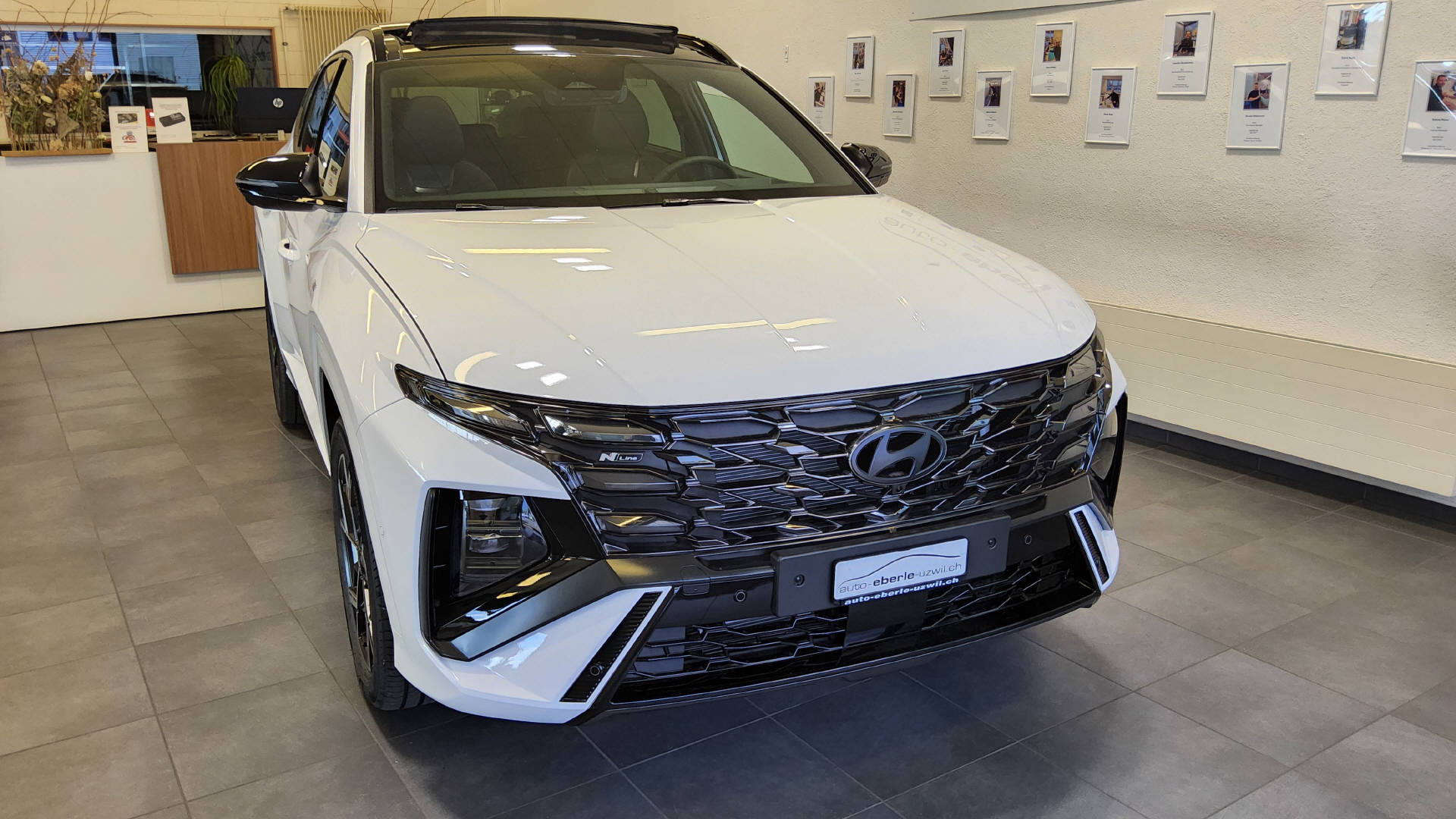 HYUNDAI Tucson 1.6 T-GDi HEV N-Line 4WD-showroom-element-2