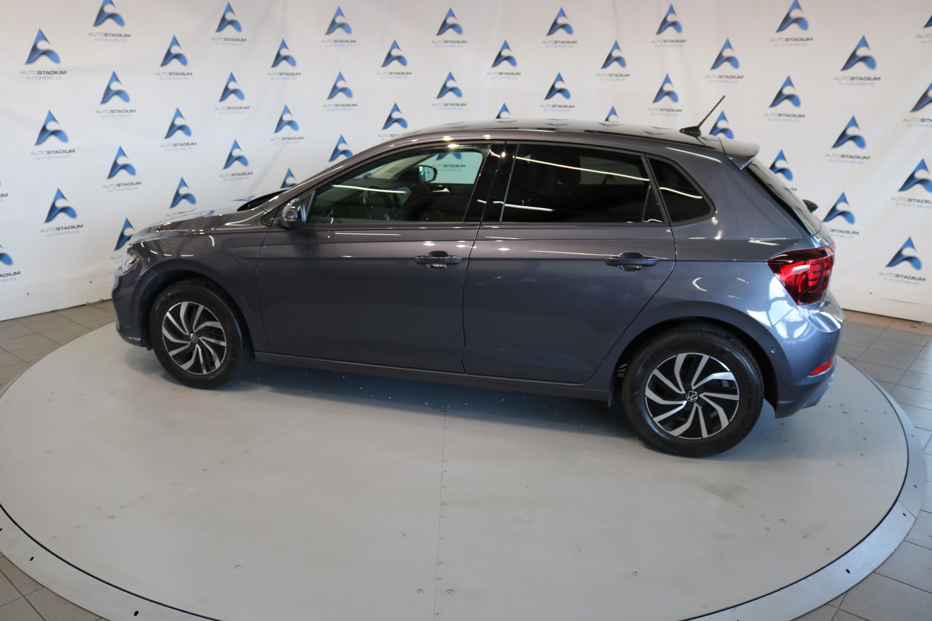 VW Polo 1.0 TSI Style DSG-image-18