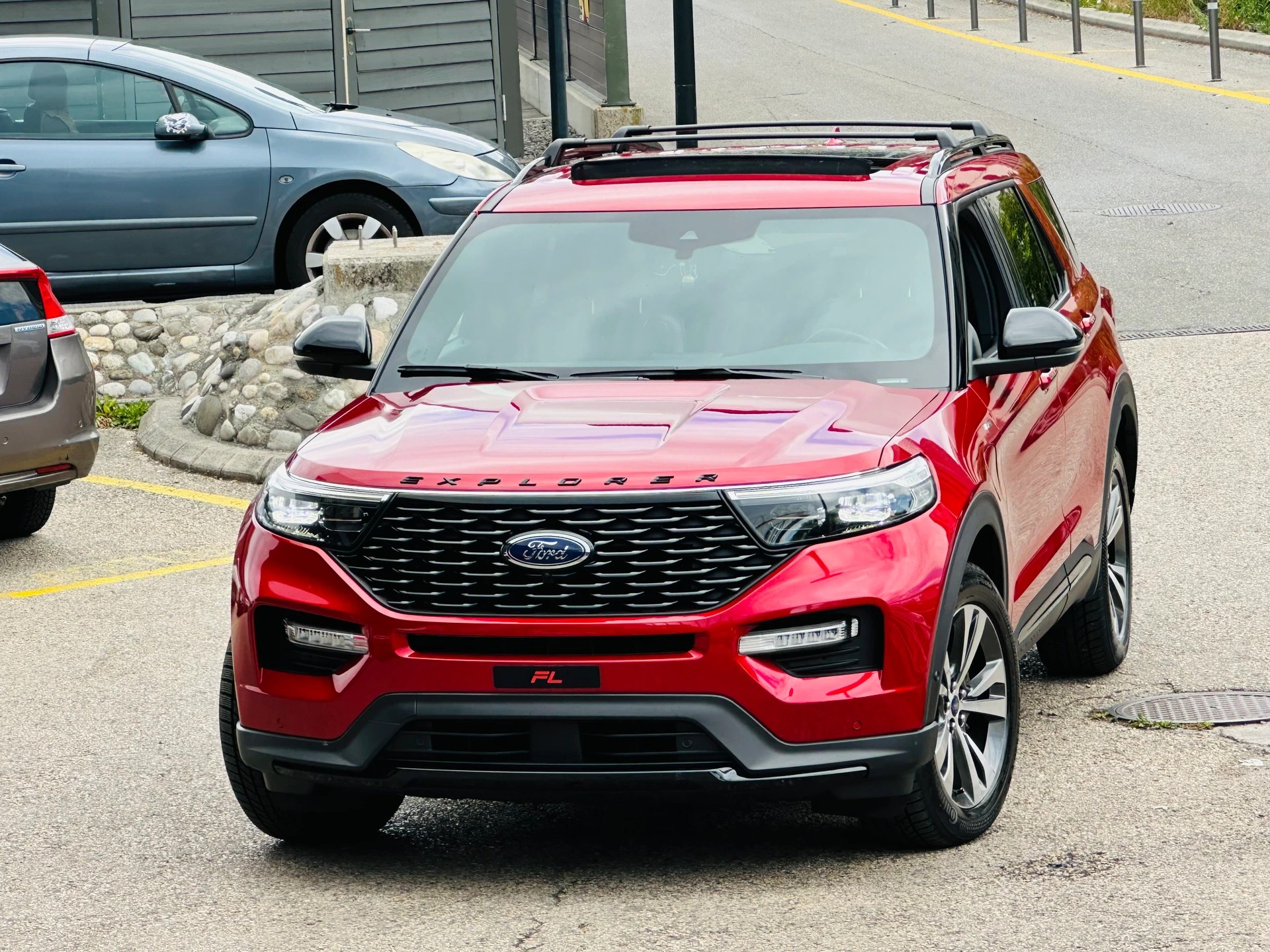 FORD Explorer 3.0 EcoB. Plug-in-Hybrid ST-Line 4WD Aut.-showroom-element-3