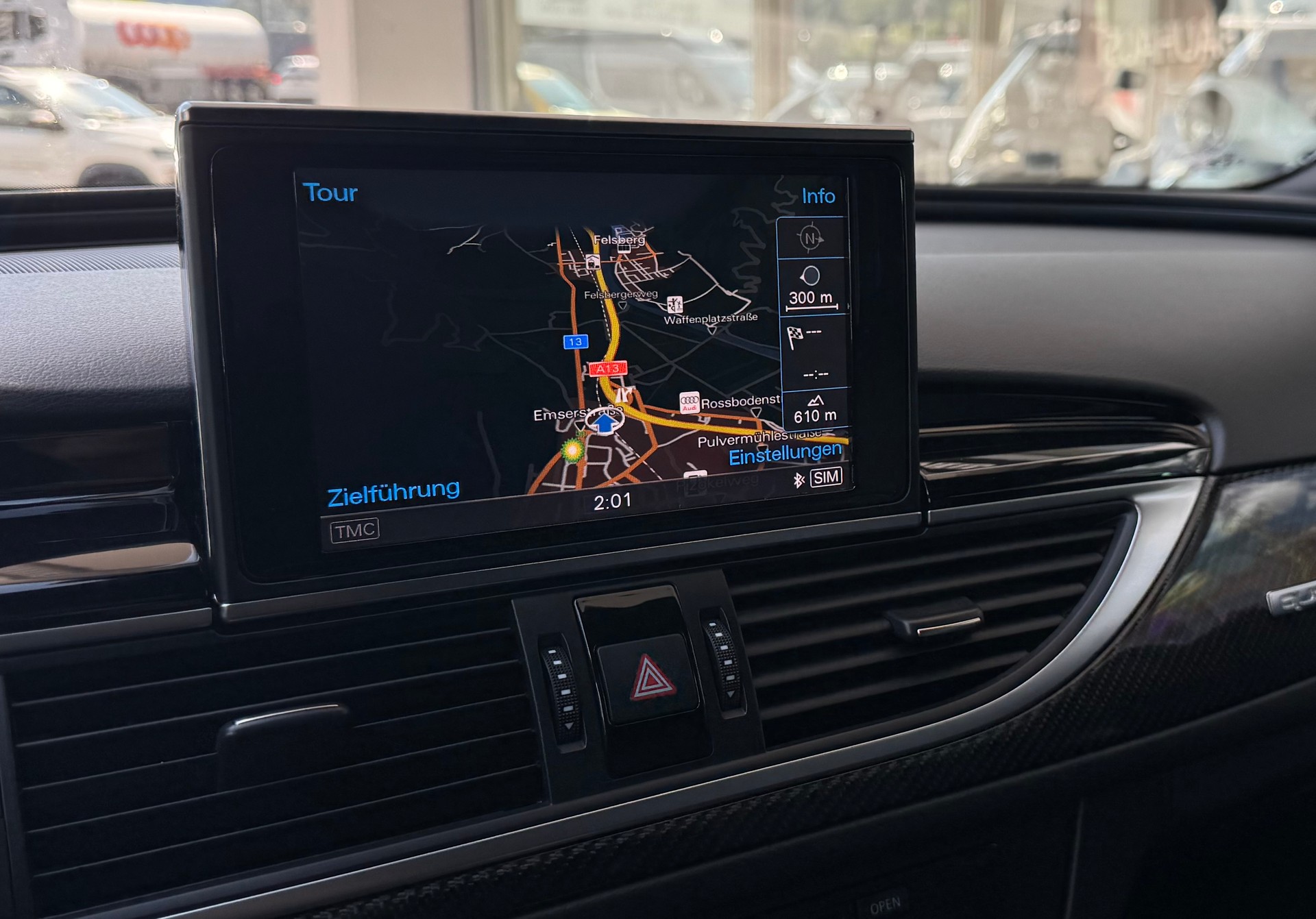 AUDI RS6 Avant 4.0 TFSI V8 quattro Tiptronic-image-16
