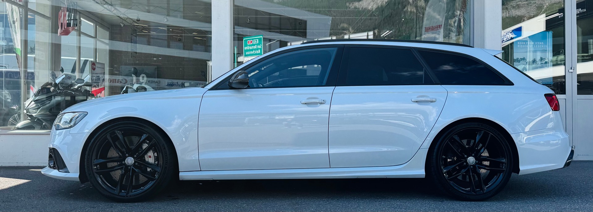 AUDI RS6 Avant 4.0 TFSI V8 quattro Tiptronic-showroom-element-2
