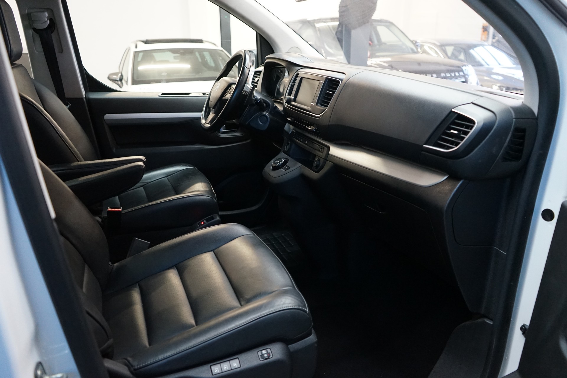 CITROEN Spacetourer EO 2.0 BlueHDi Business Lounge M EAT8-image-7