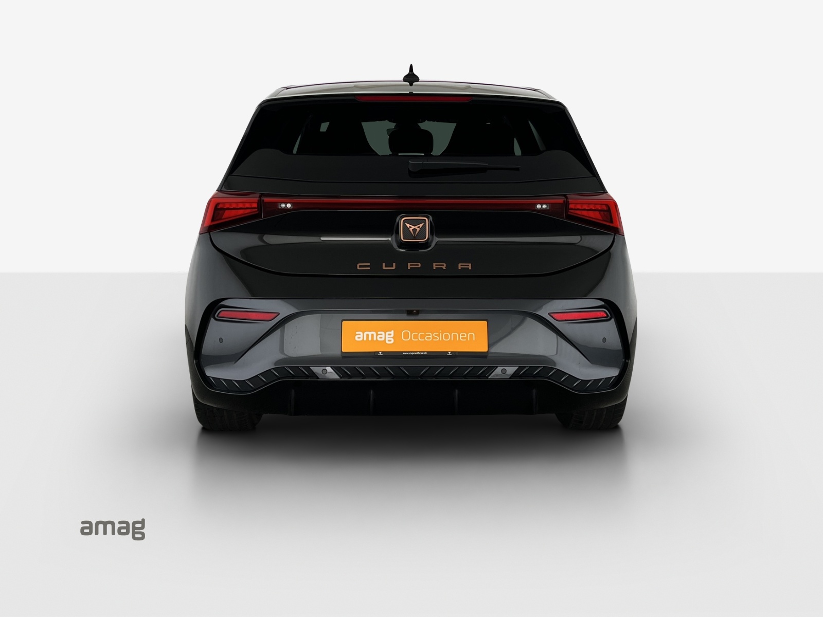 CUPRA Born 79 kWh e-Boost-showroom-element-3