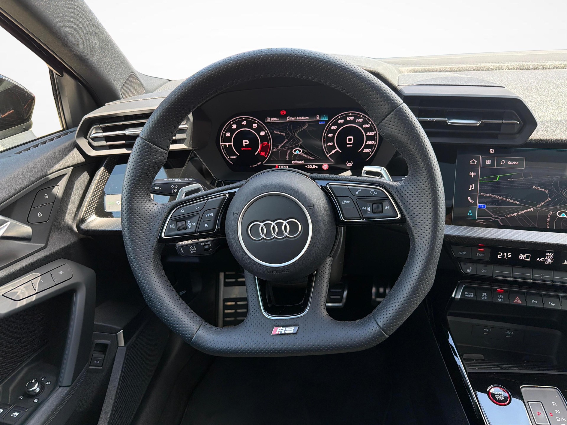 AUDI RS3 Sportback 2.5 TFSI quattro S-Tronic-image-14