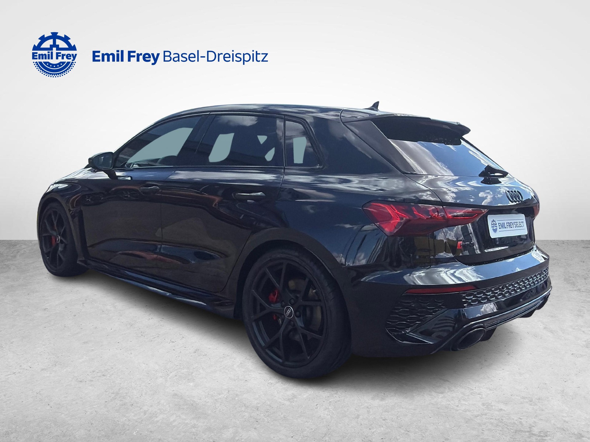 AUDI RS3 Sportback 2.5 TFSI quattro S-Tronic-showroom-element-2