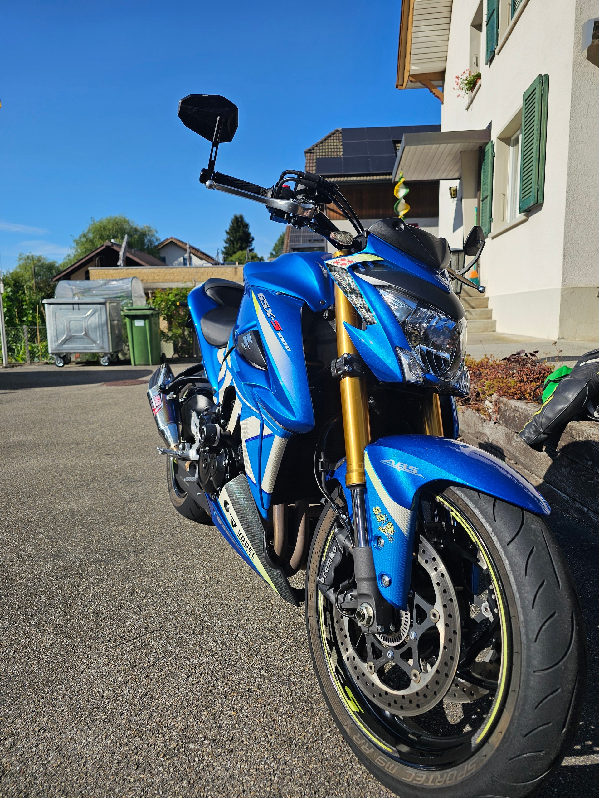 SUZUKI GSX-S 1000 ABS-image-1