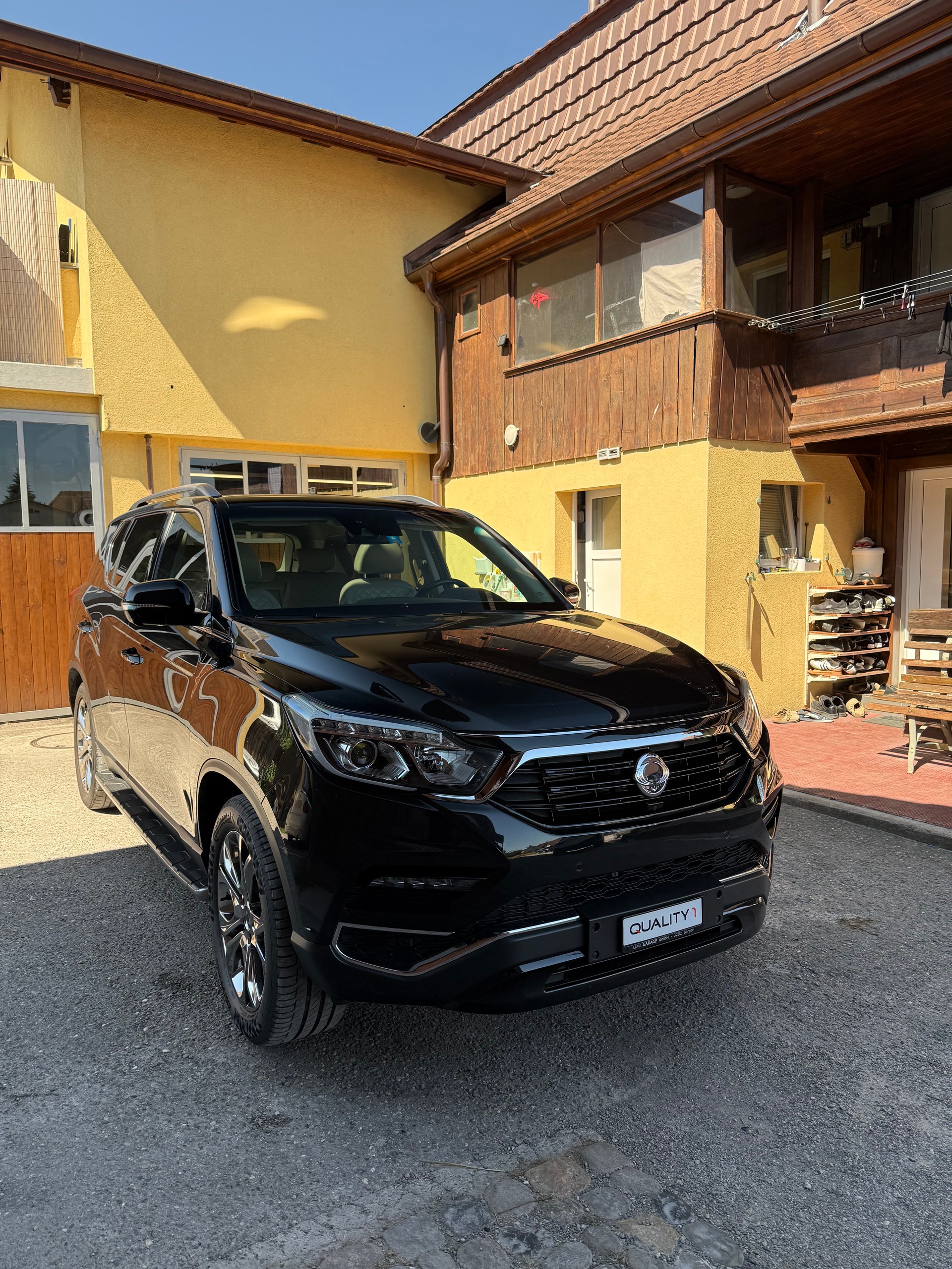 KGM-SsangYong Rexton RX220 e-XDi Sapphire 4WD-showroom-element-2