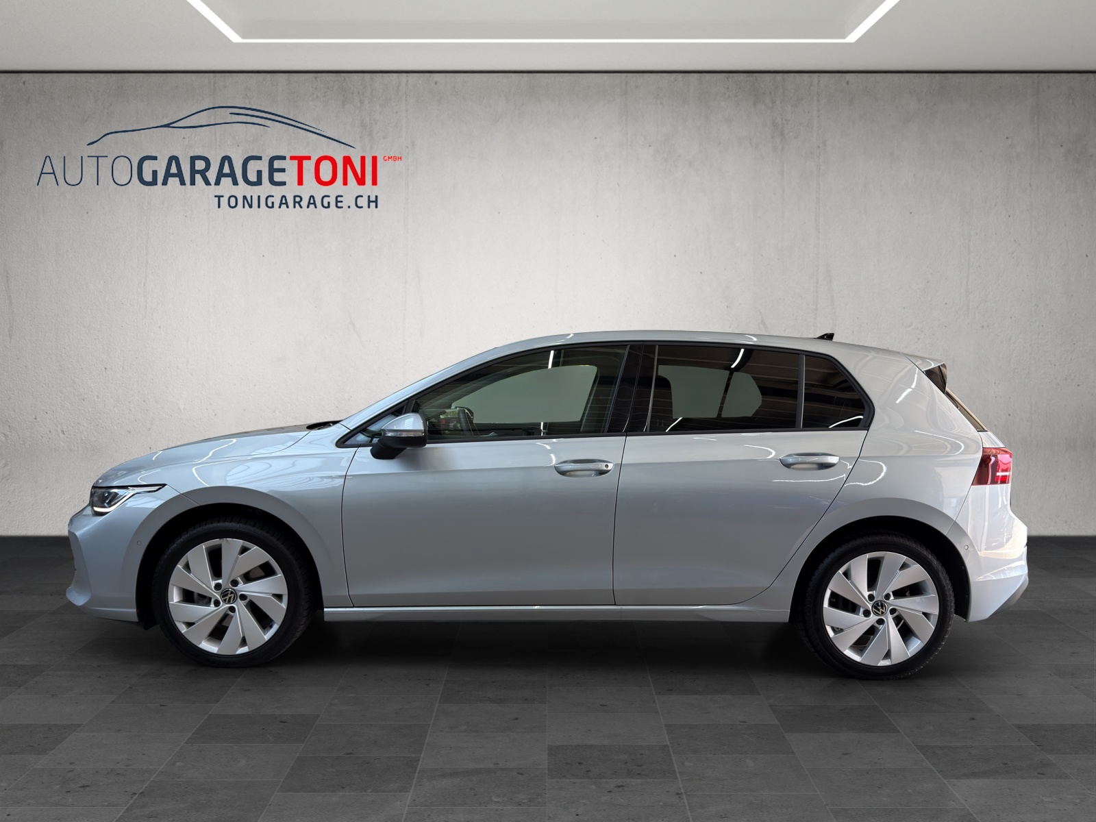 VW Golf 2.0 TDI Style DSG *Werksgarantie bis 06.2030*-showroom-element-3