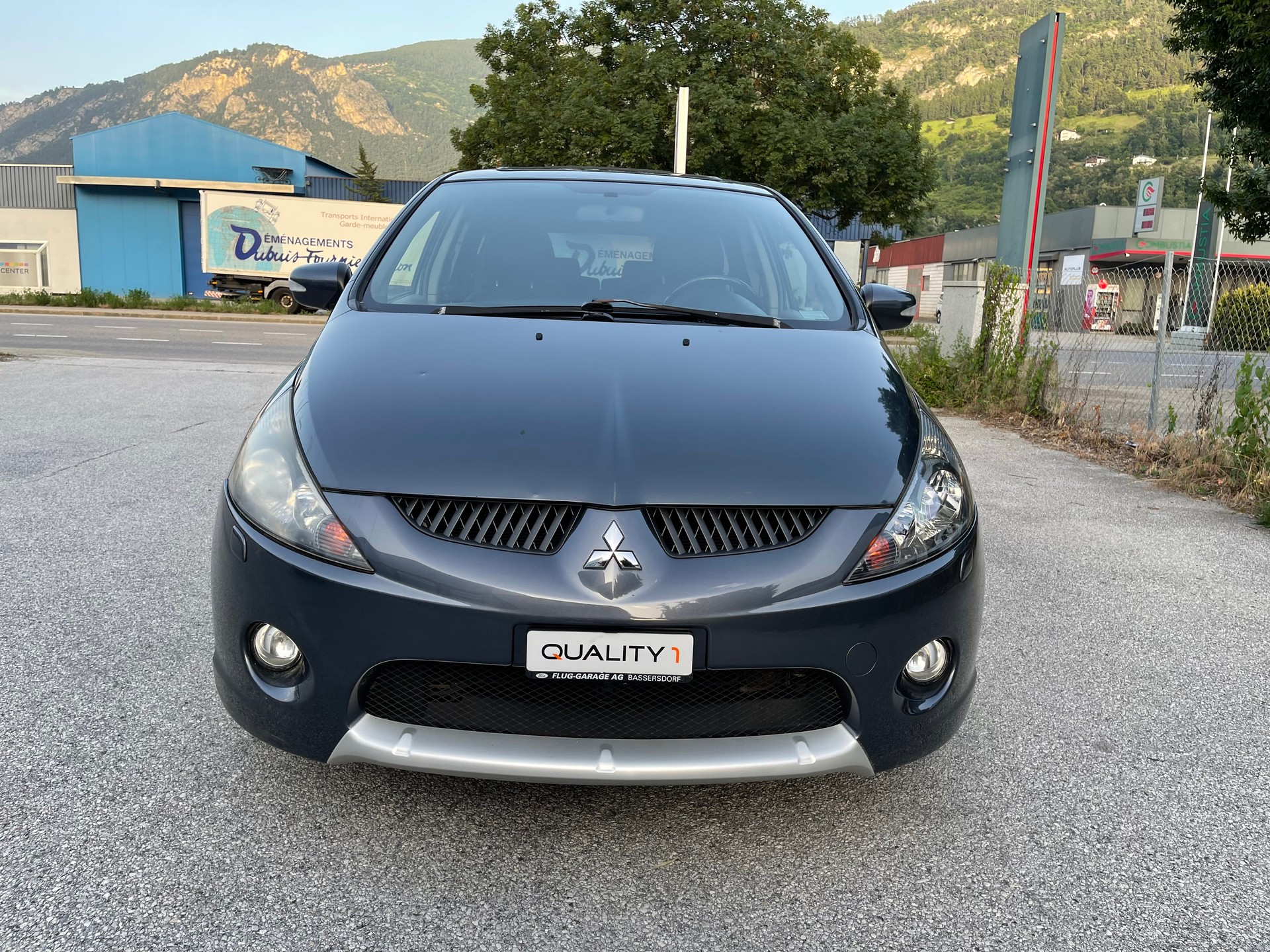 MITSUBISHI Grandis 2.4 16V Executive-image-11