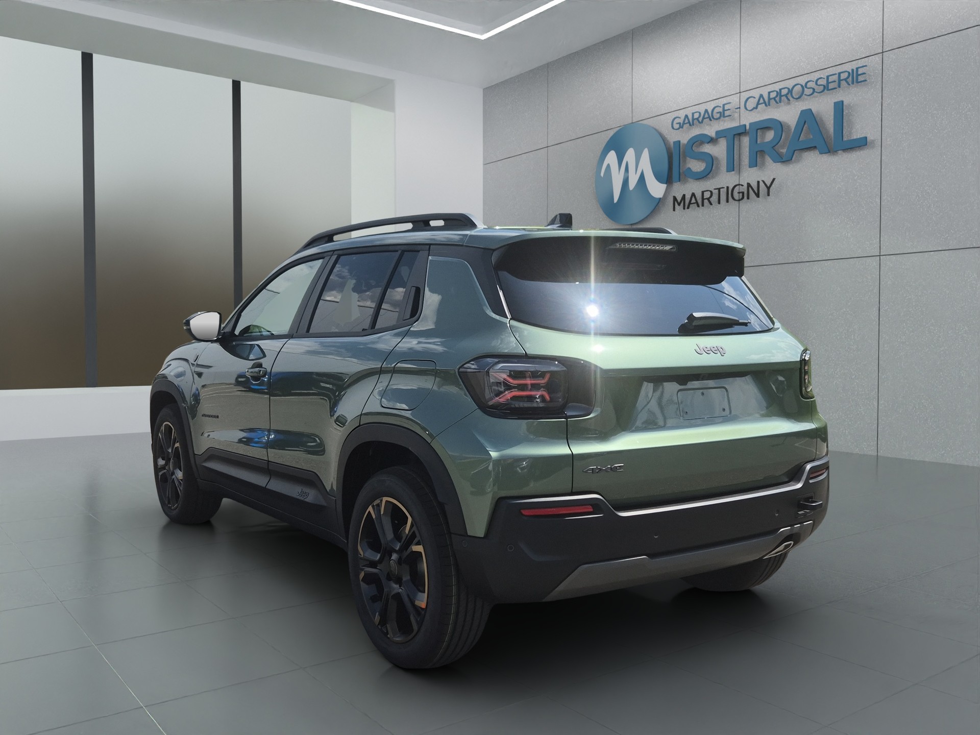 JEEP Avenger 1.2 MHEV 85th Anniversary 4xe-showroom-element-2