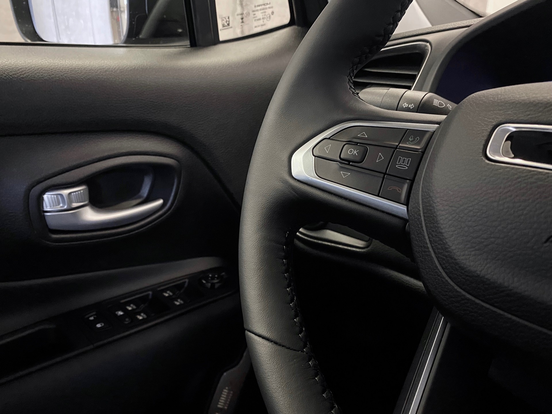 JEEP Renegade *1.5 MilHybrid*Swiss*Summit*-image-13