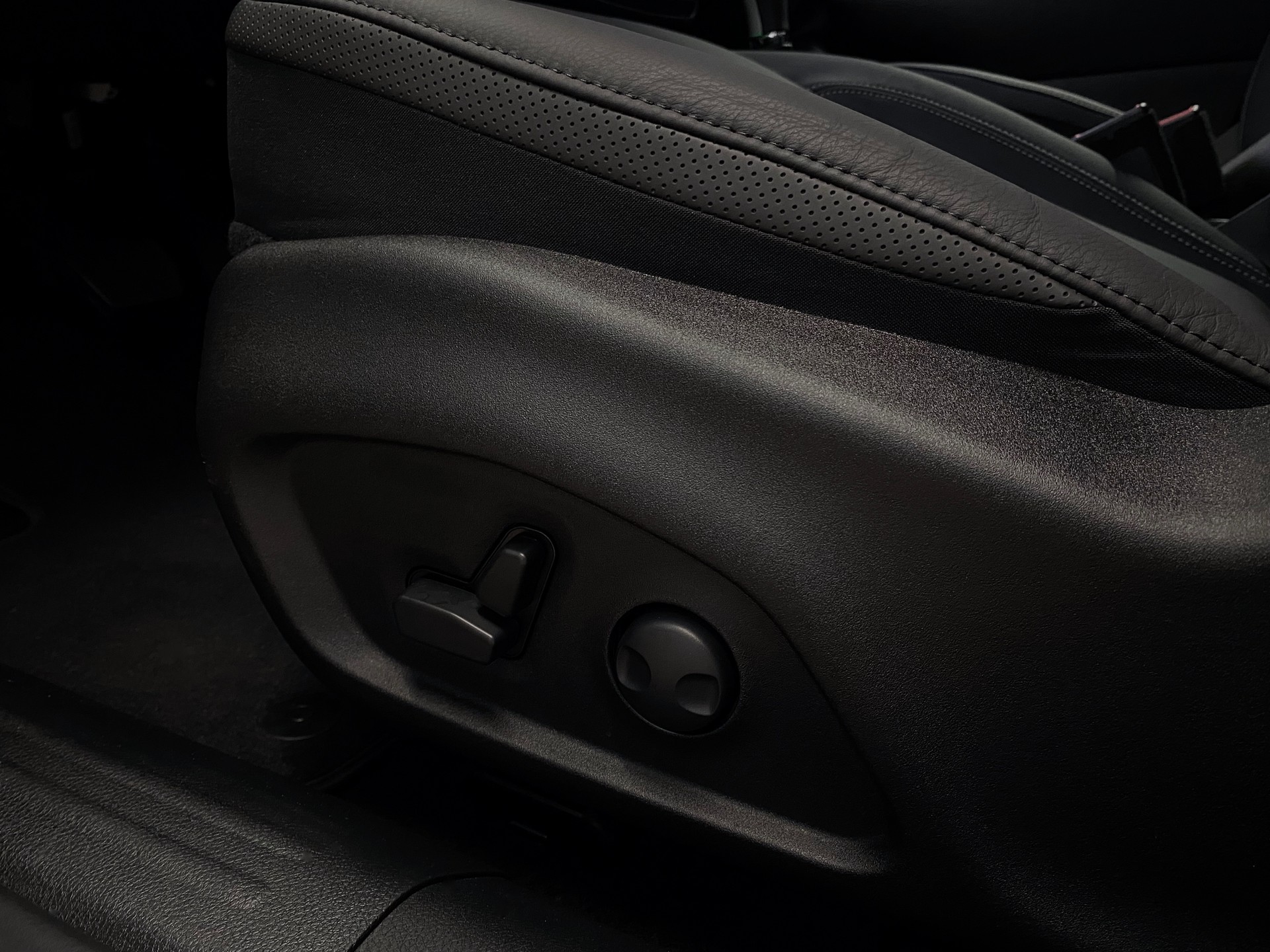 JEEP Renegade *1.5 MilHybrid*Swiss*Summit*-image-17