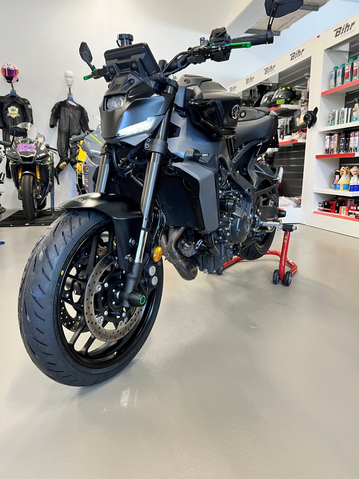 YAMAHA MT-09-image-3