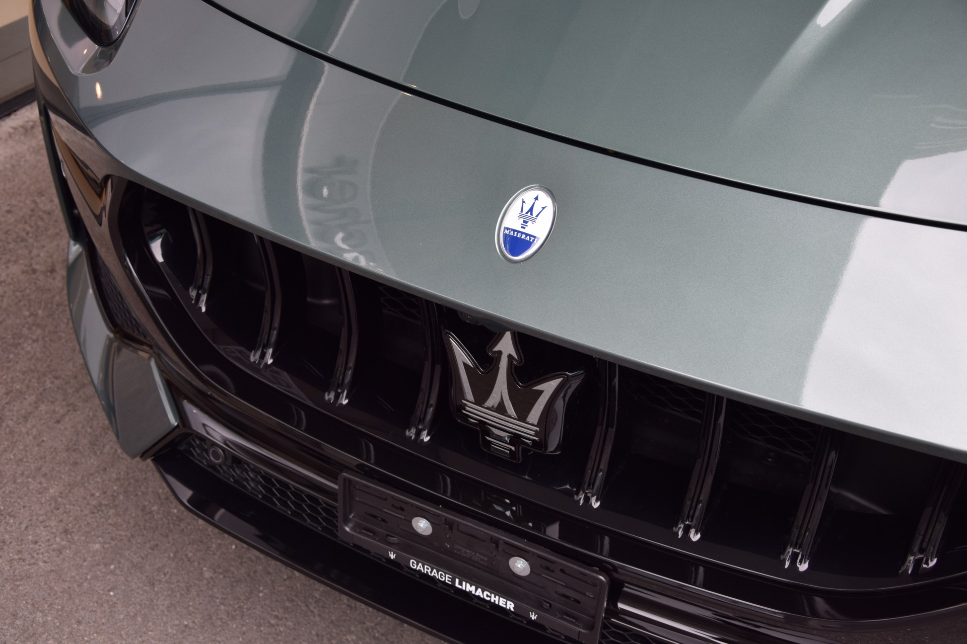 MASERATI Grecale 2.0 MHEV Modena Automatica-image-5