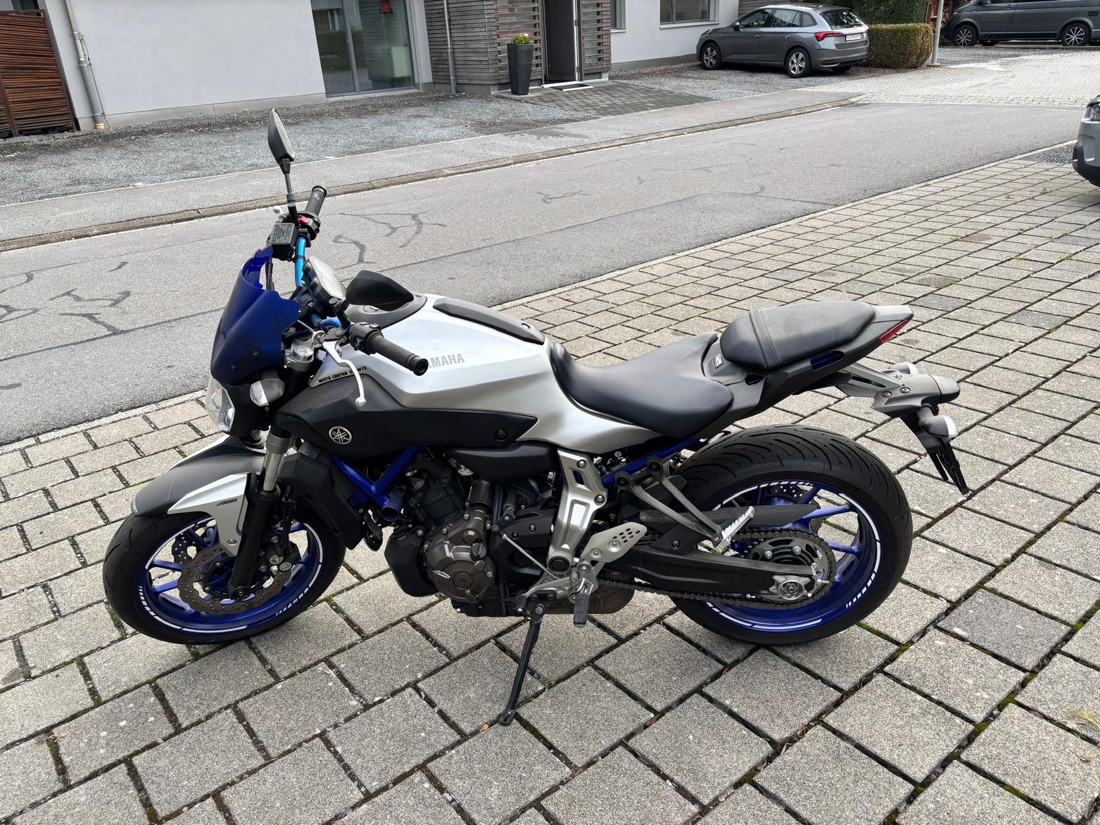 YAMAHA MT-07-image-1