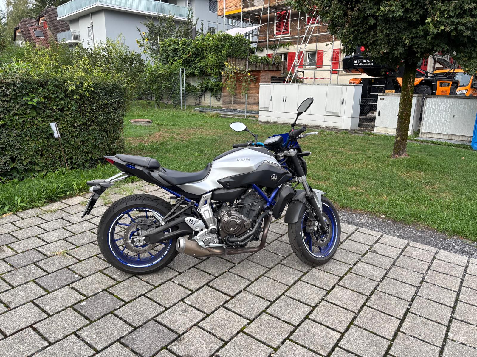 YAMAHA MT-07-image-2